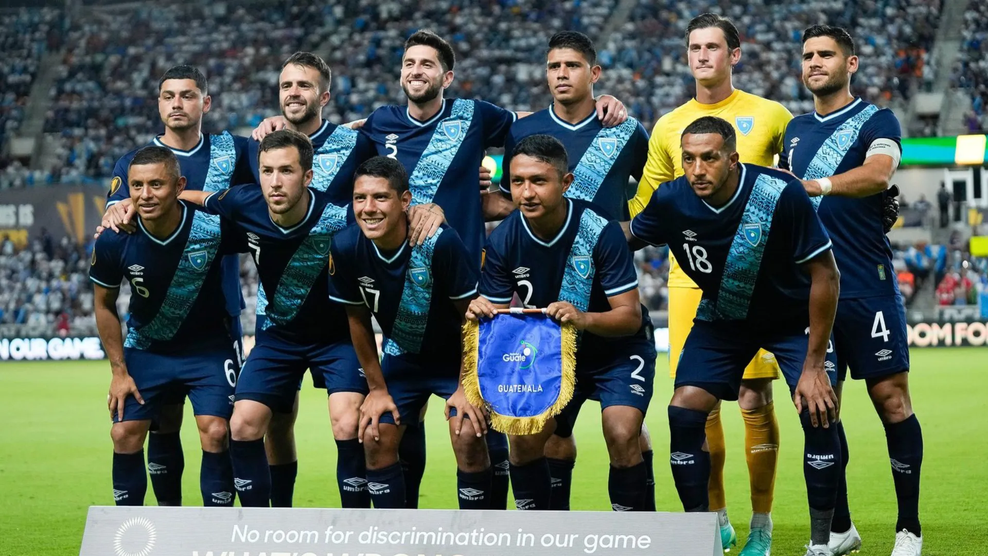 Luis Fernando Tena convocó a los primeros jugadores de Guatemala para la Eliminatoria Mundialista de Concacaf