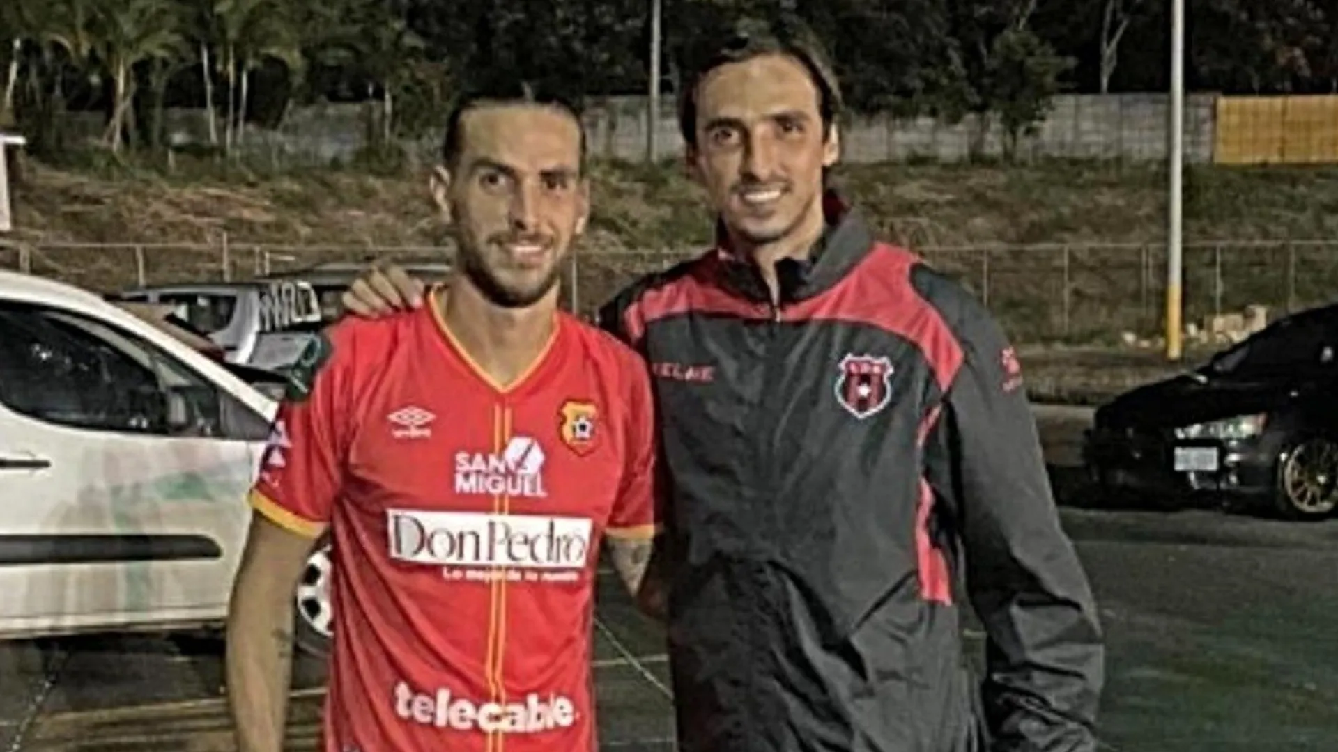 Bryan Ruiz le envió un mensaje a su hermano Yendrick luego del triunfo con Alajuelense
