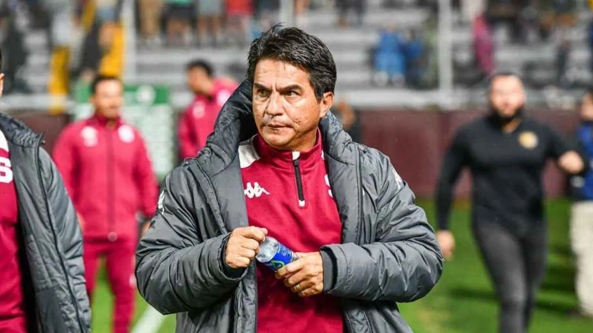 Vladimir Quesada dejó de ser el DT de Saprissa pero consiguió algo que buscaba