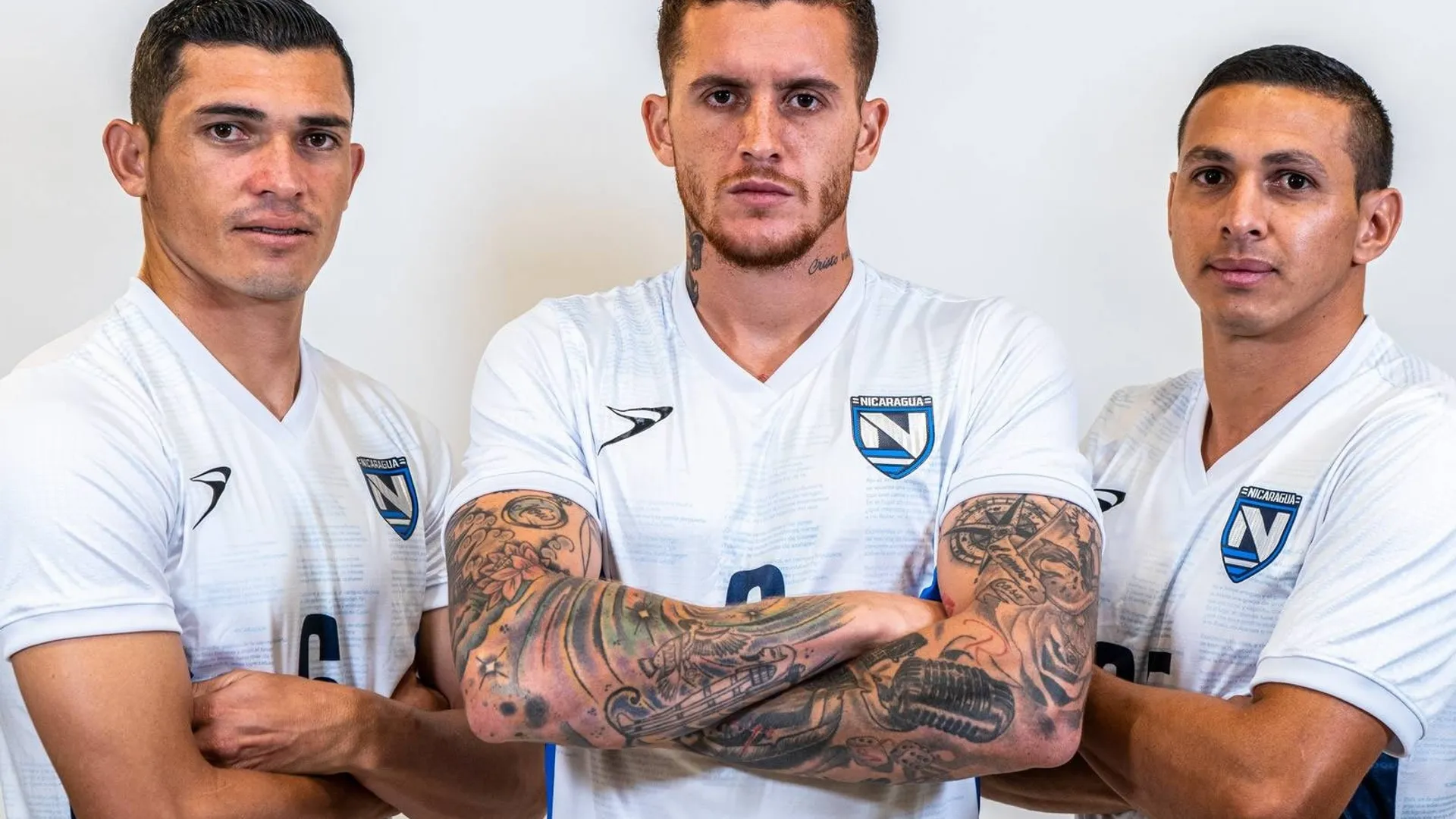 Nicaragua busca convencer a dos costarricenses para que jueguen la Copa Oro 2023