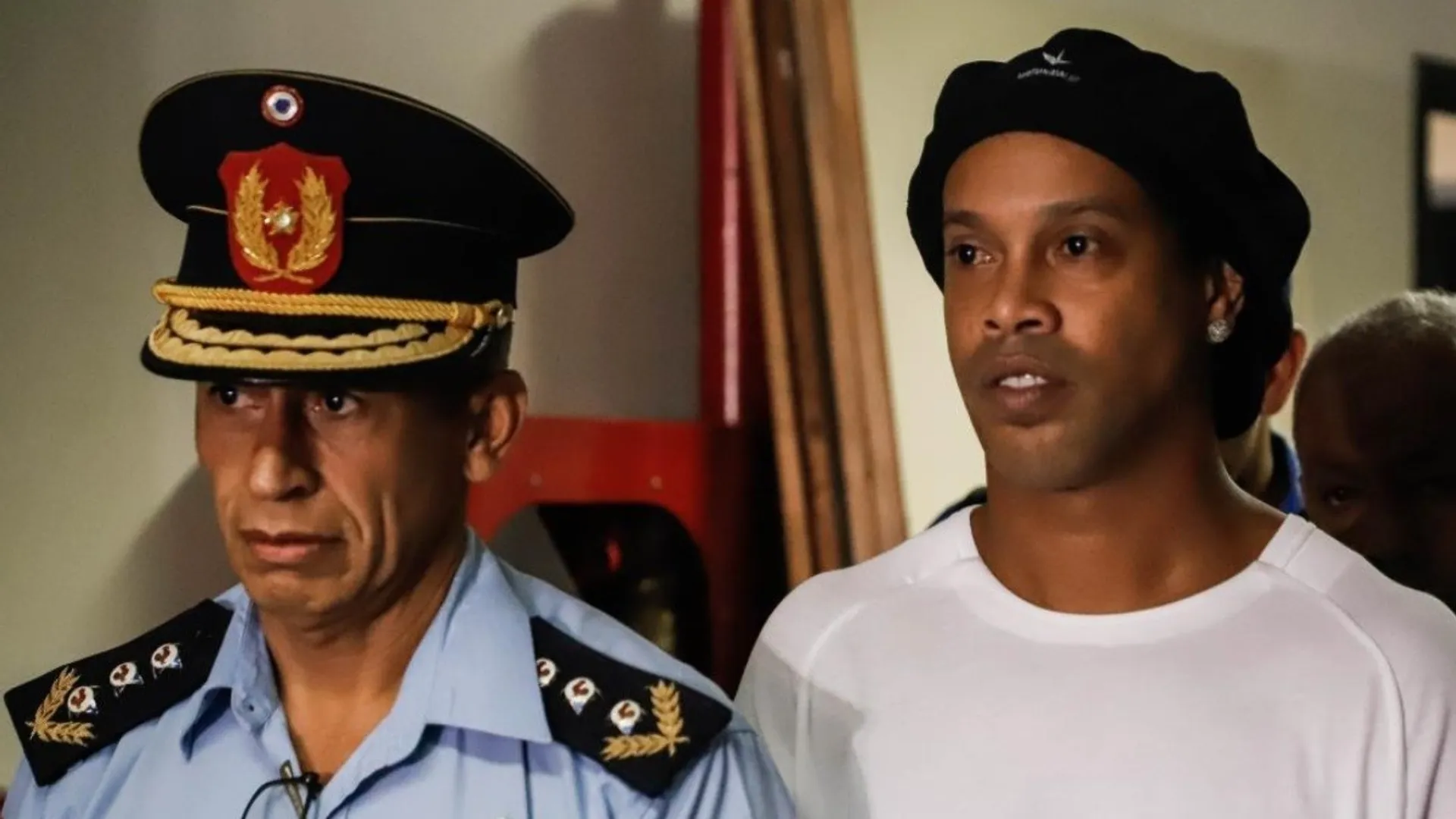 El privilegio que le dan a Ronaldinho en prisión y que otros presos no tienen