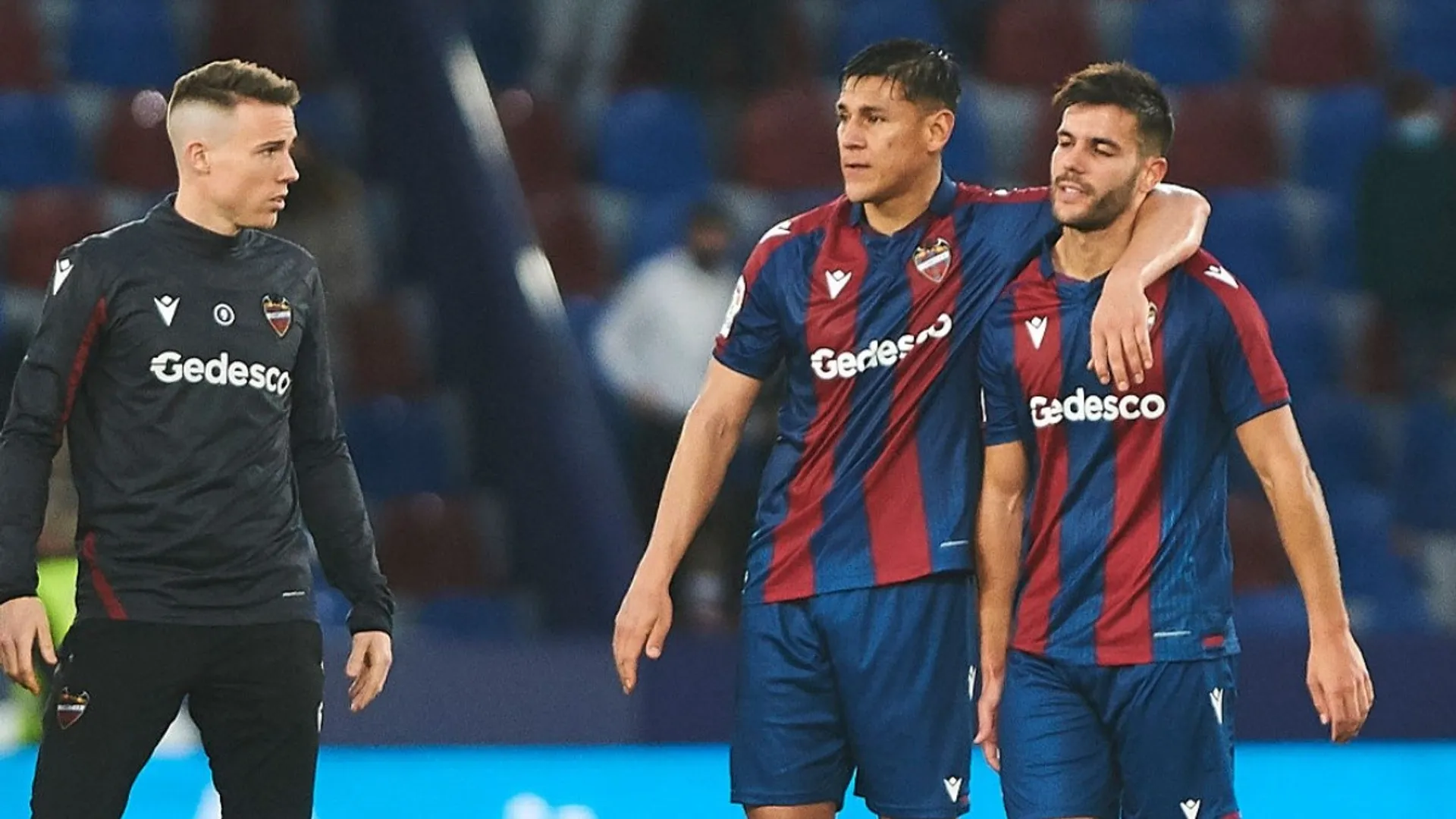 Levante de Óscar Duarte desciende en España tras caer ante Real Madrid