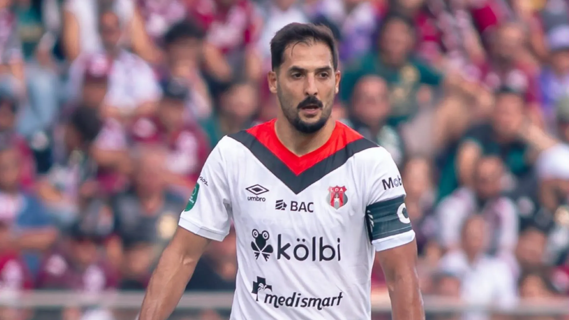 alajuelense-celso borges-capitan