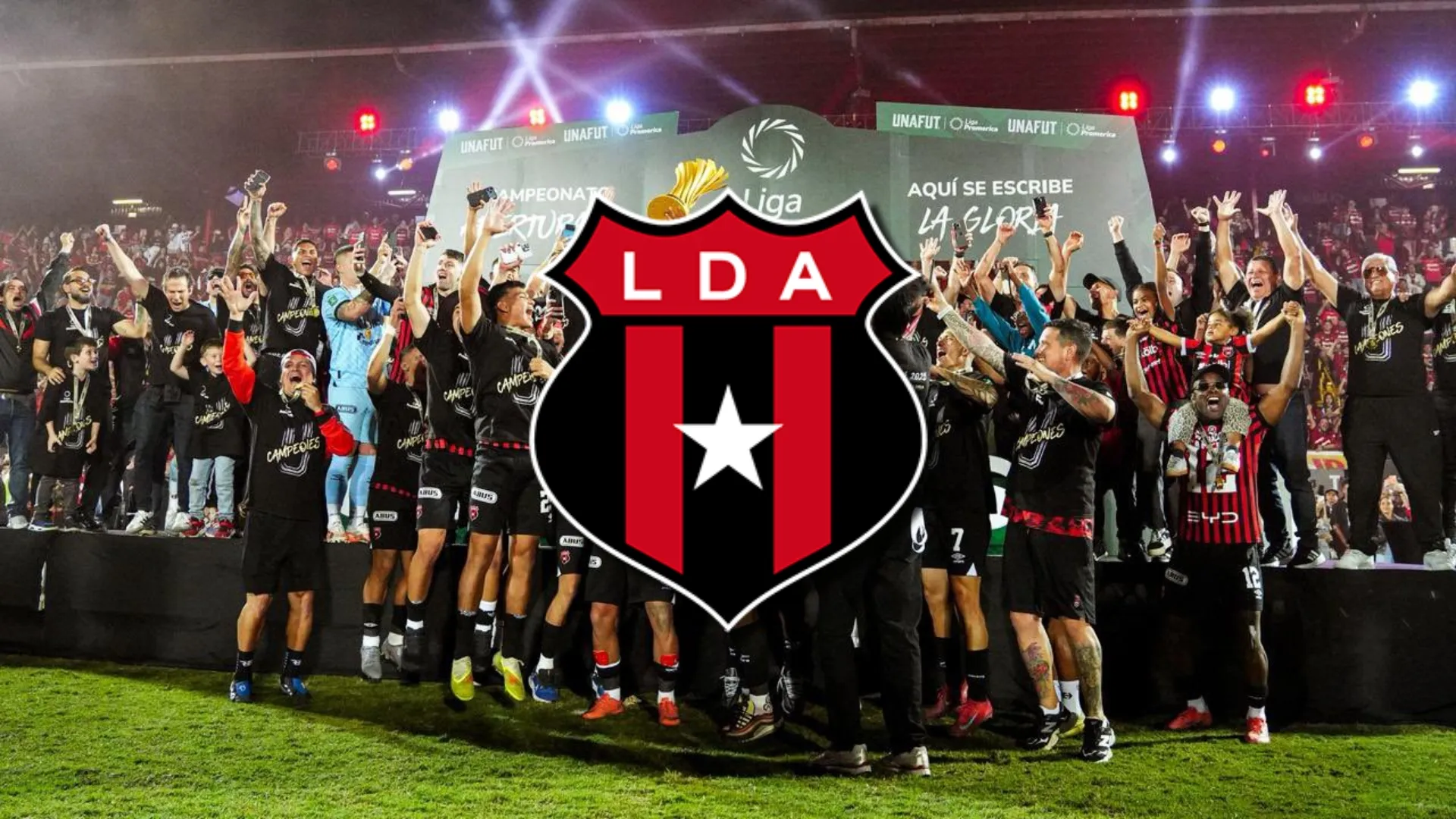 Alajuelense deja ir a un legionario.
