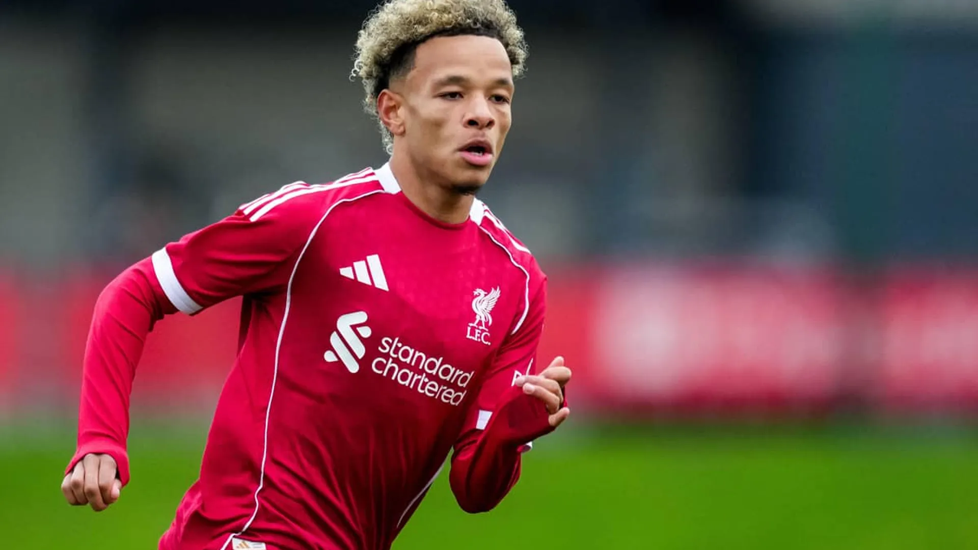 Luca Eden hace historia en Liverpool: debut récord en la UEFA Youth League a los 15 años