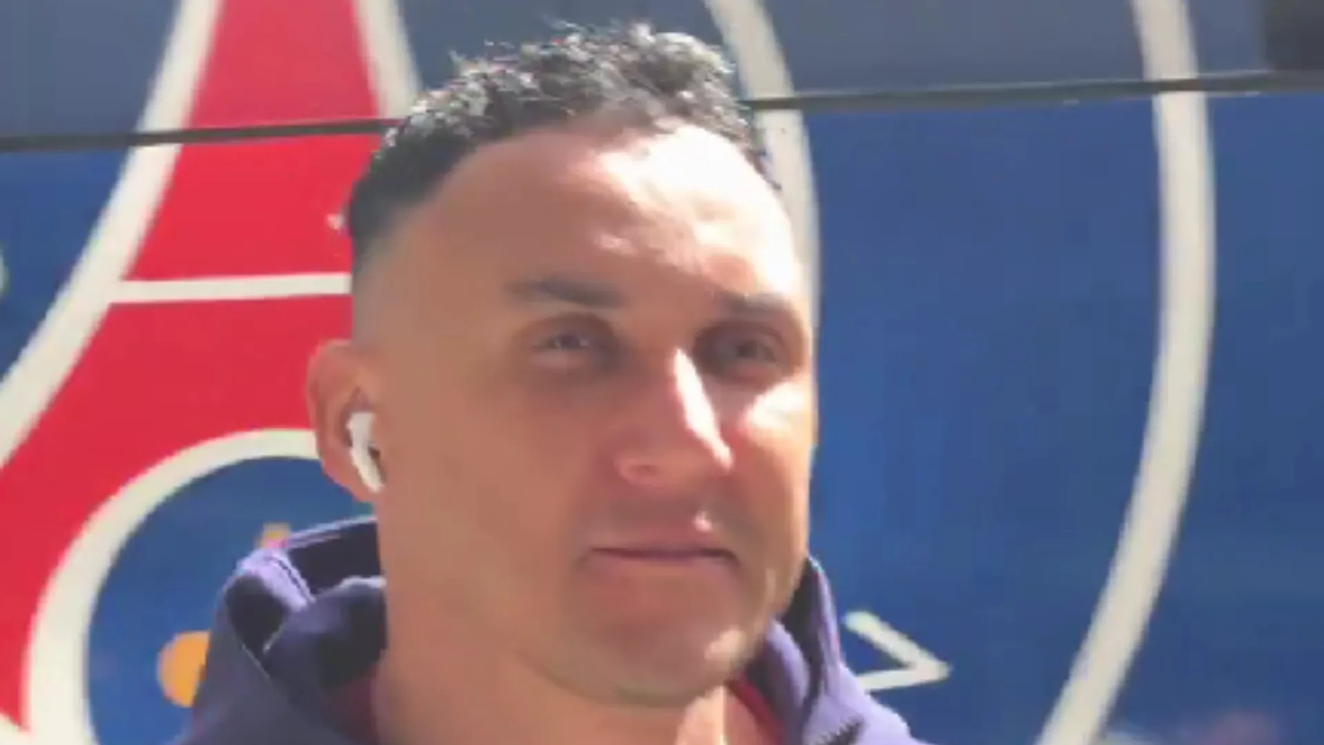 Keylor Navas arribó a Alemania con el PSG. (Foto: X)