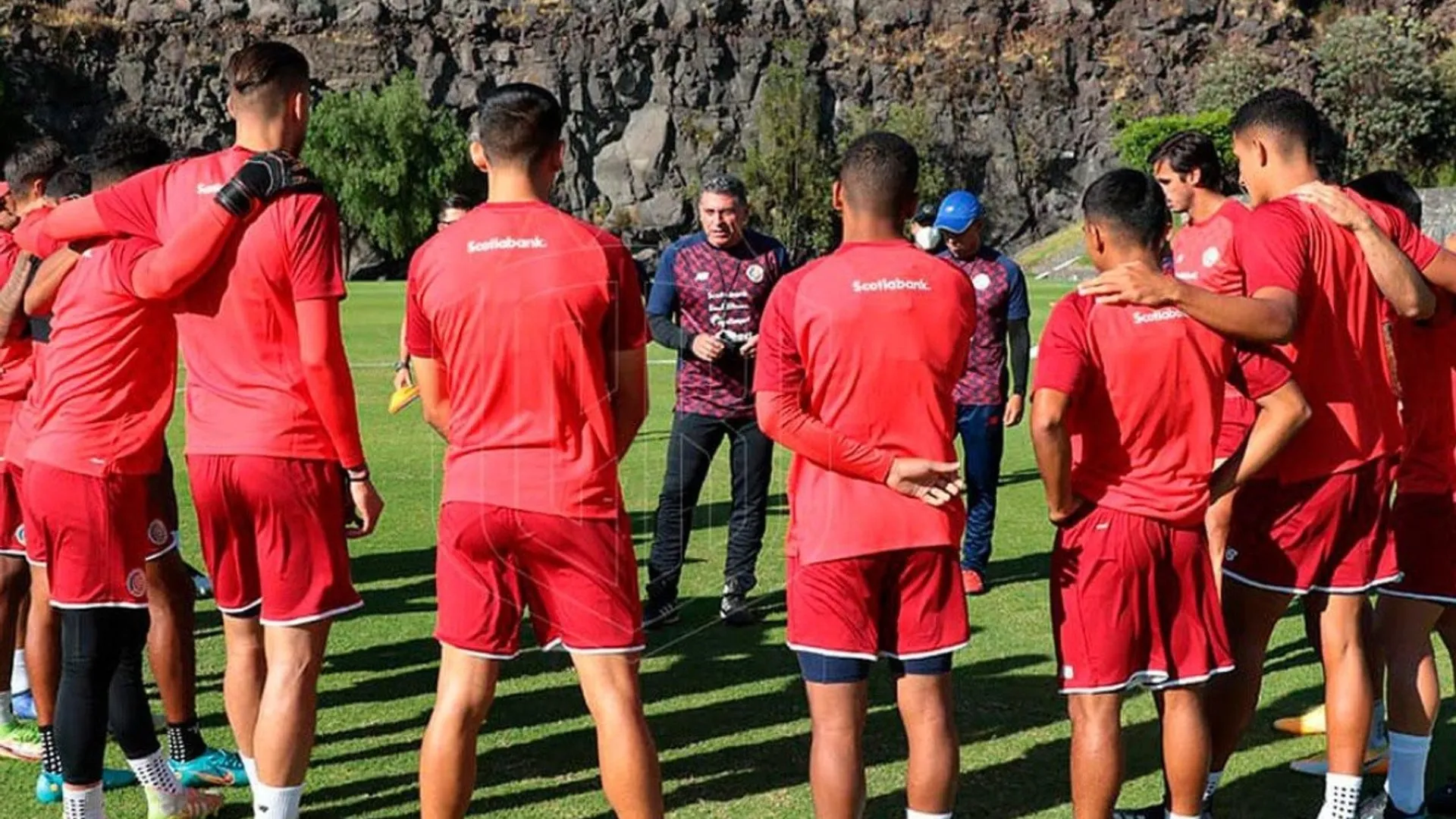 Luis Fernando Suárez: “Actitud es lo que siempre le ha sobrado a Costa Rica”