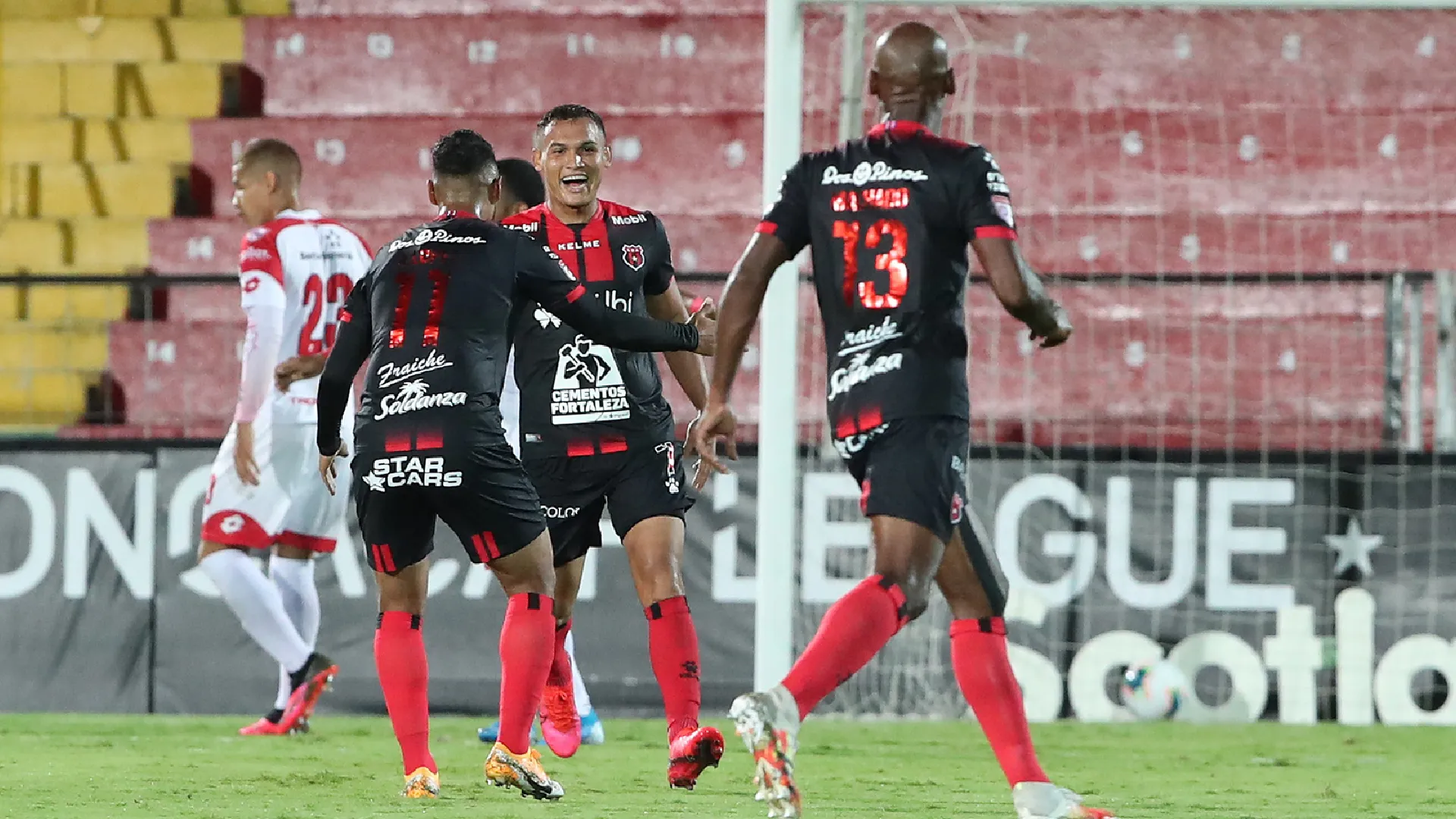 Campeón con Alajuelense ya se entrena con nuevo equipo en Costa Rica