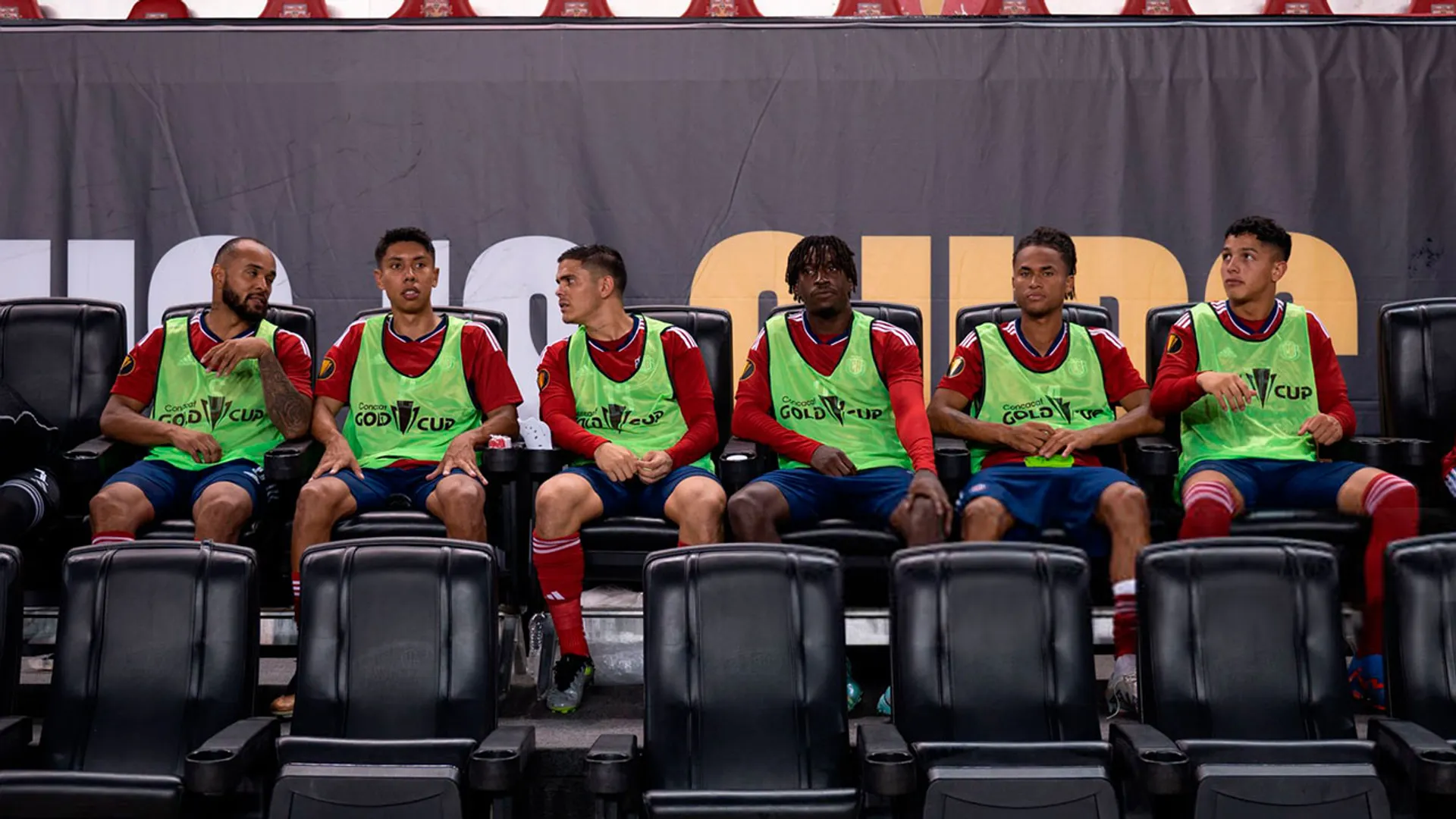 Selección de Costa Rica sufre dos bajas para el partido contra México