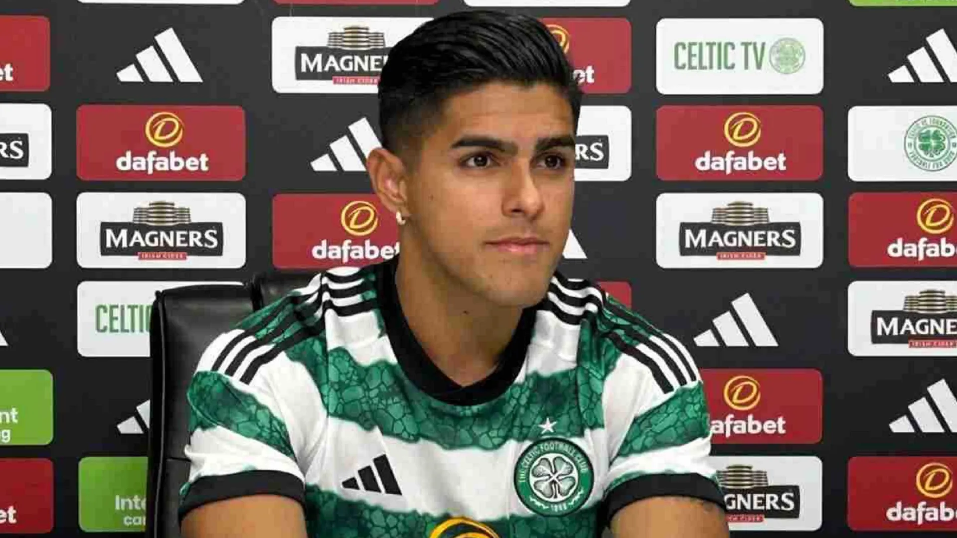 DT de Celtic toma una decisión que puede cambiar el futuro de Luis Palma en Europa