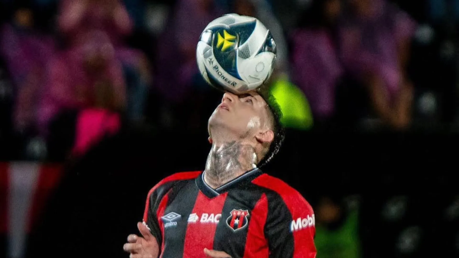 Anderson Canhoto involucrado en un escándalo.