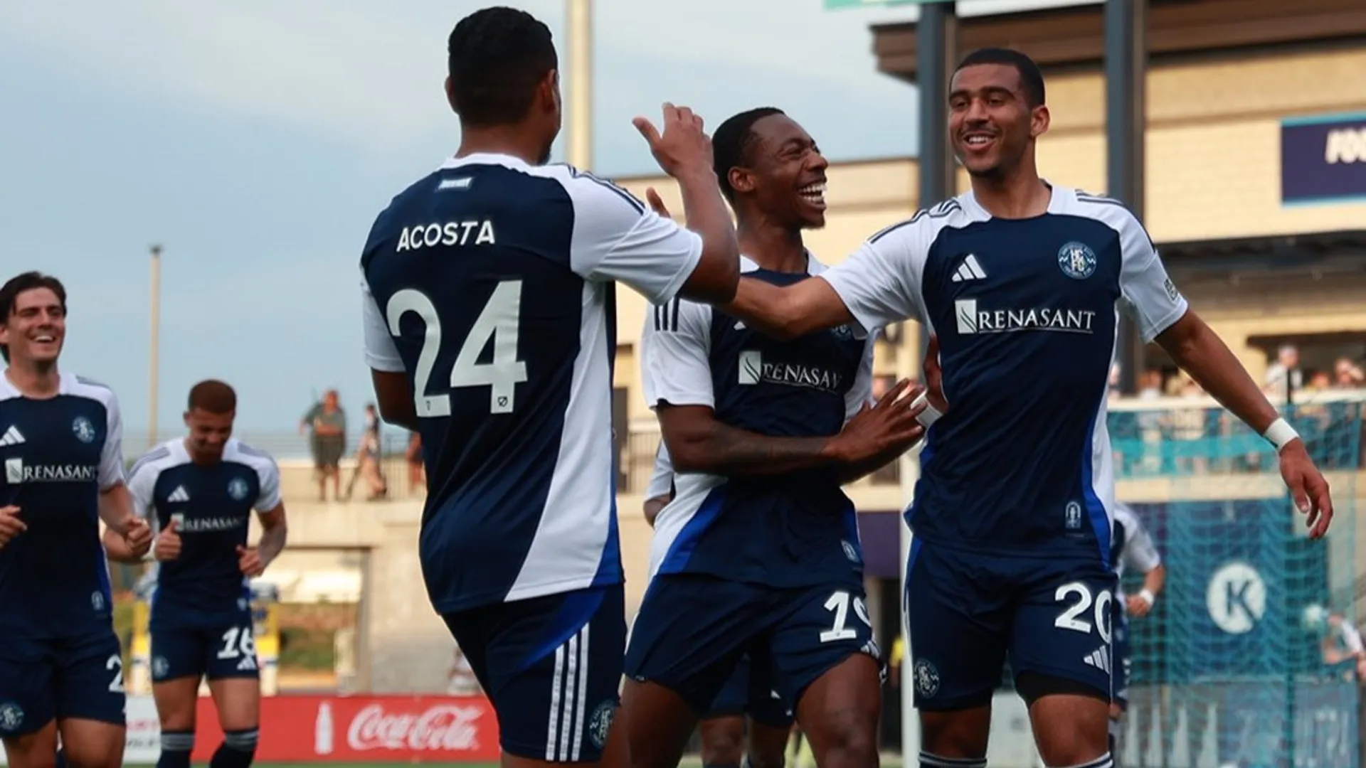 No es Nashville SC: Bryan Acosta sorprende jugando con un nuevo equipo