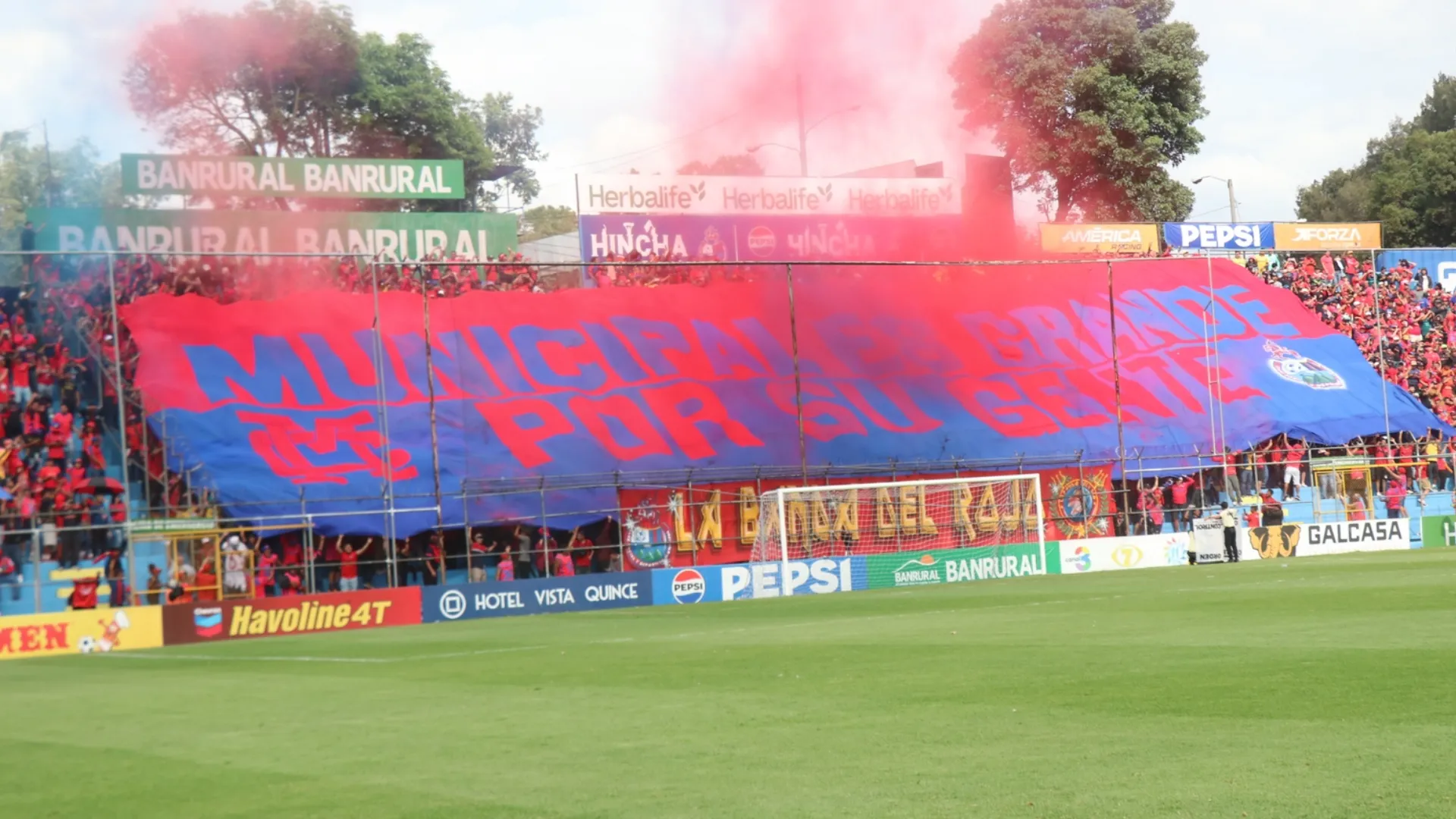 Comienza la cuenta regresiva: Municipal dará la noticia que tanto esperan sus aficionados