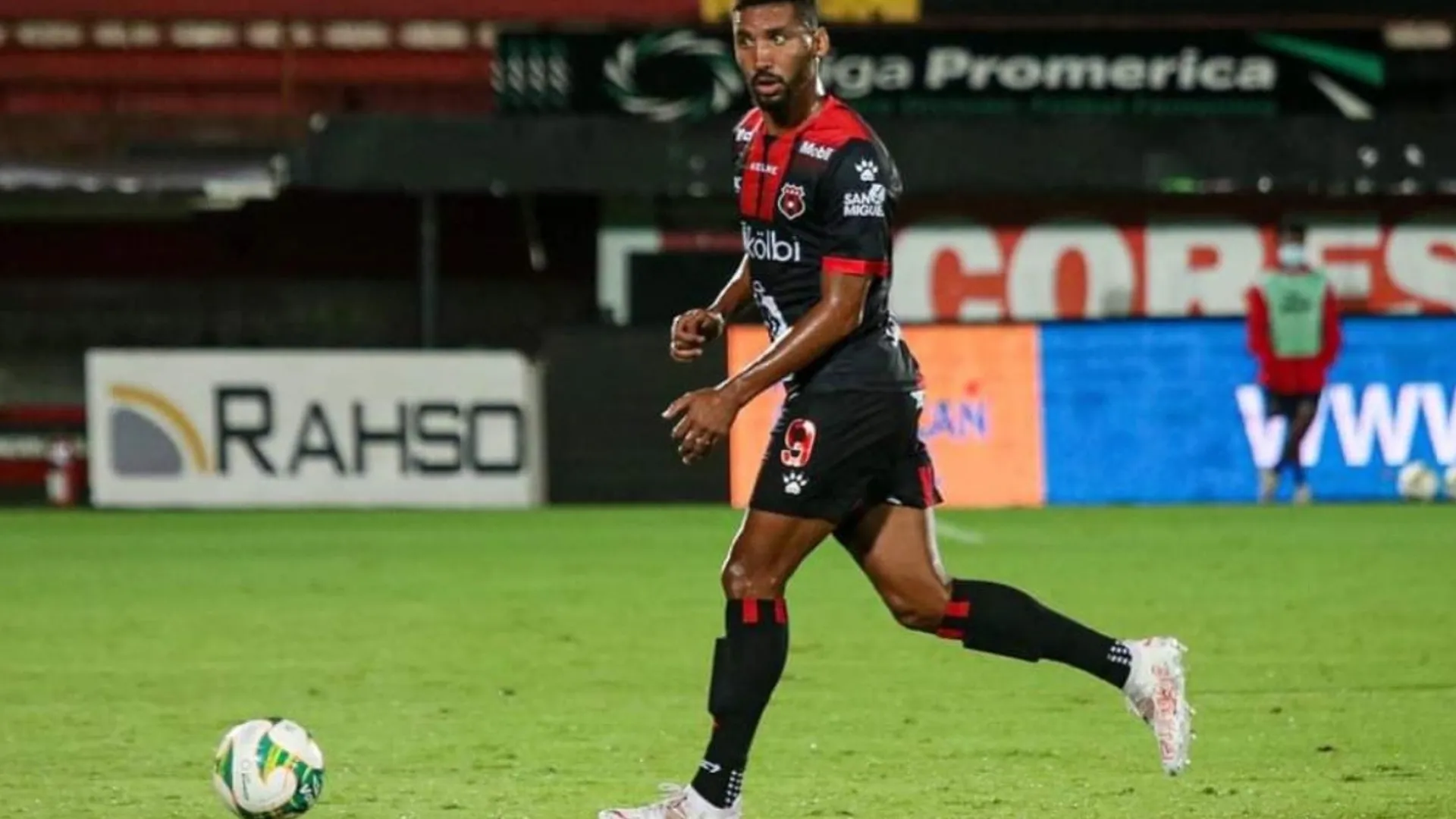 Marcel Hernández se siente en deuda con la afición