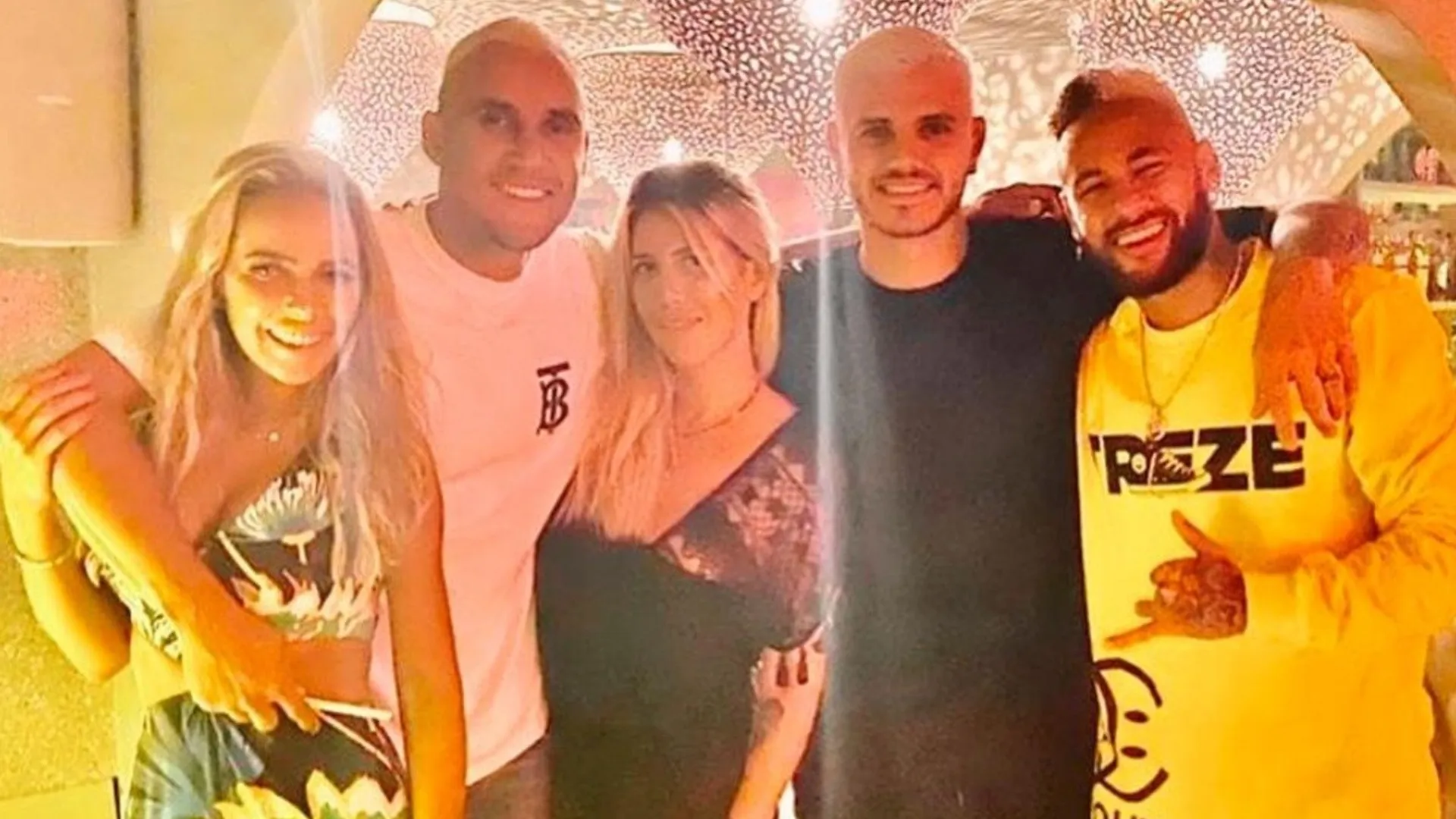 Keylor Navas es tendencia en Twitter Argentina por una foto con Wanda Nara
