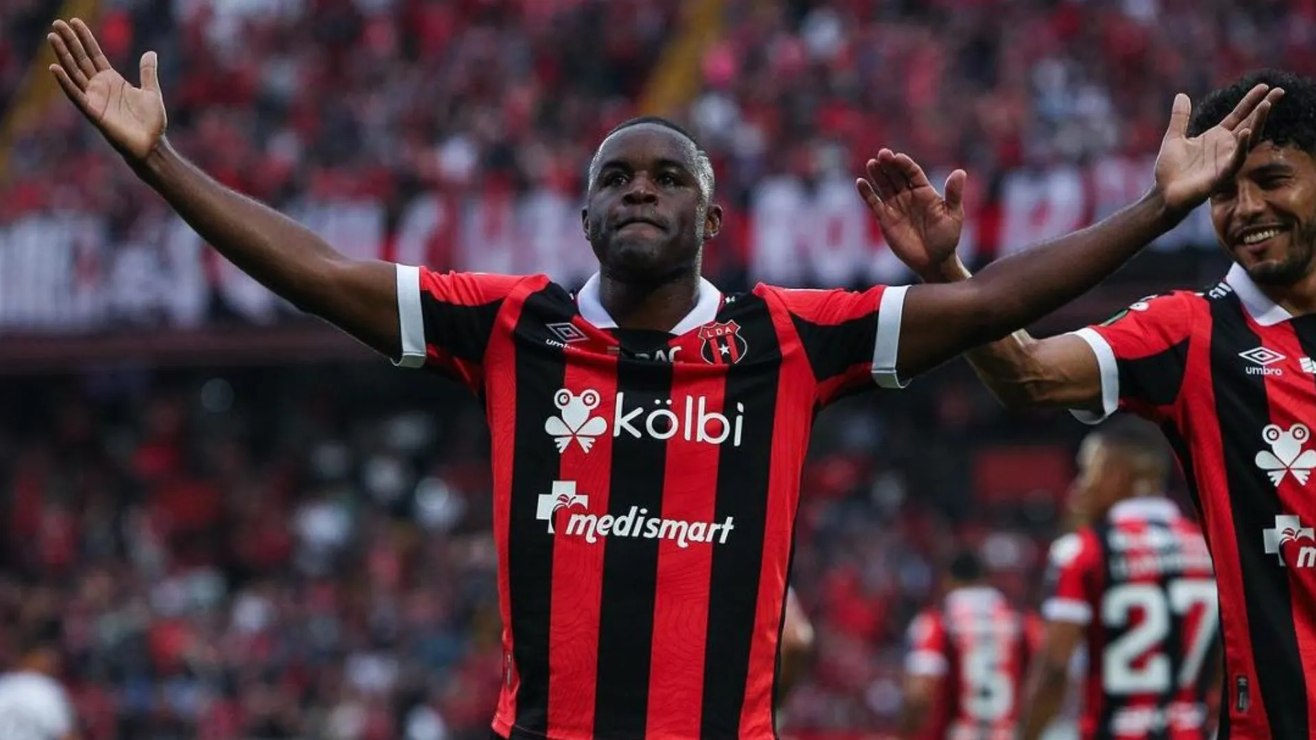 Los 10 mayores traidores de la historia del fútbol de Costa Rica