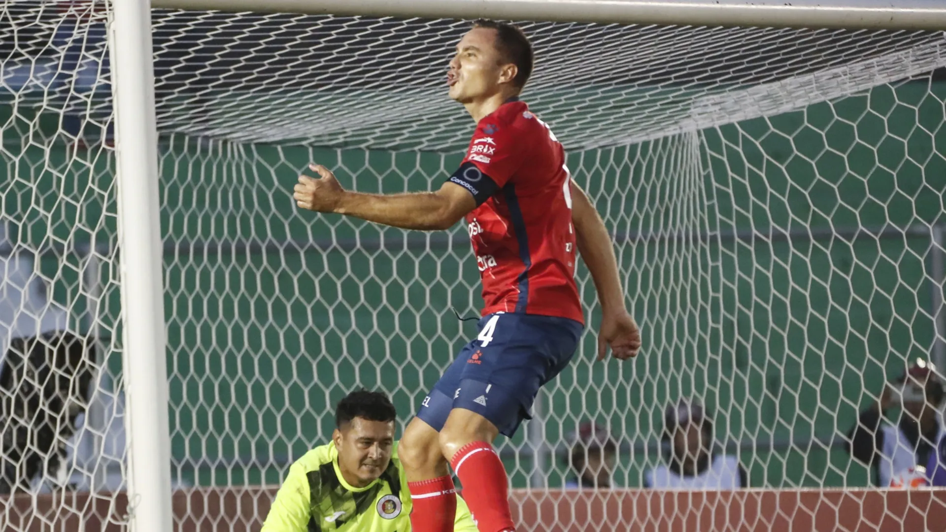 Kenner Gutiérrez regresará al fútbol de Costa Rica.