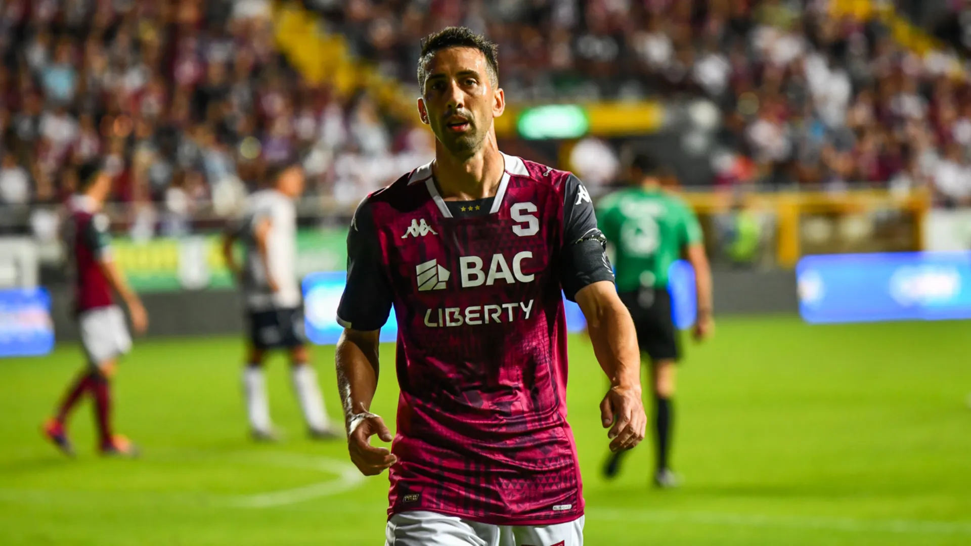 Duro castigo: Saprissa pierde a Mariano Torres por más tiempo del que esperaba