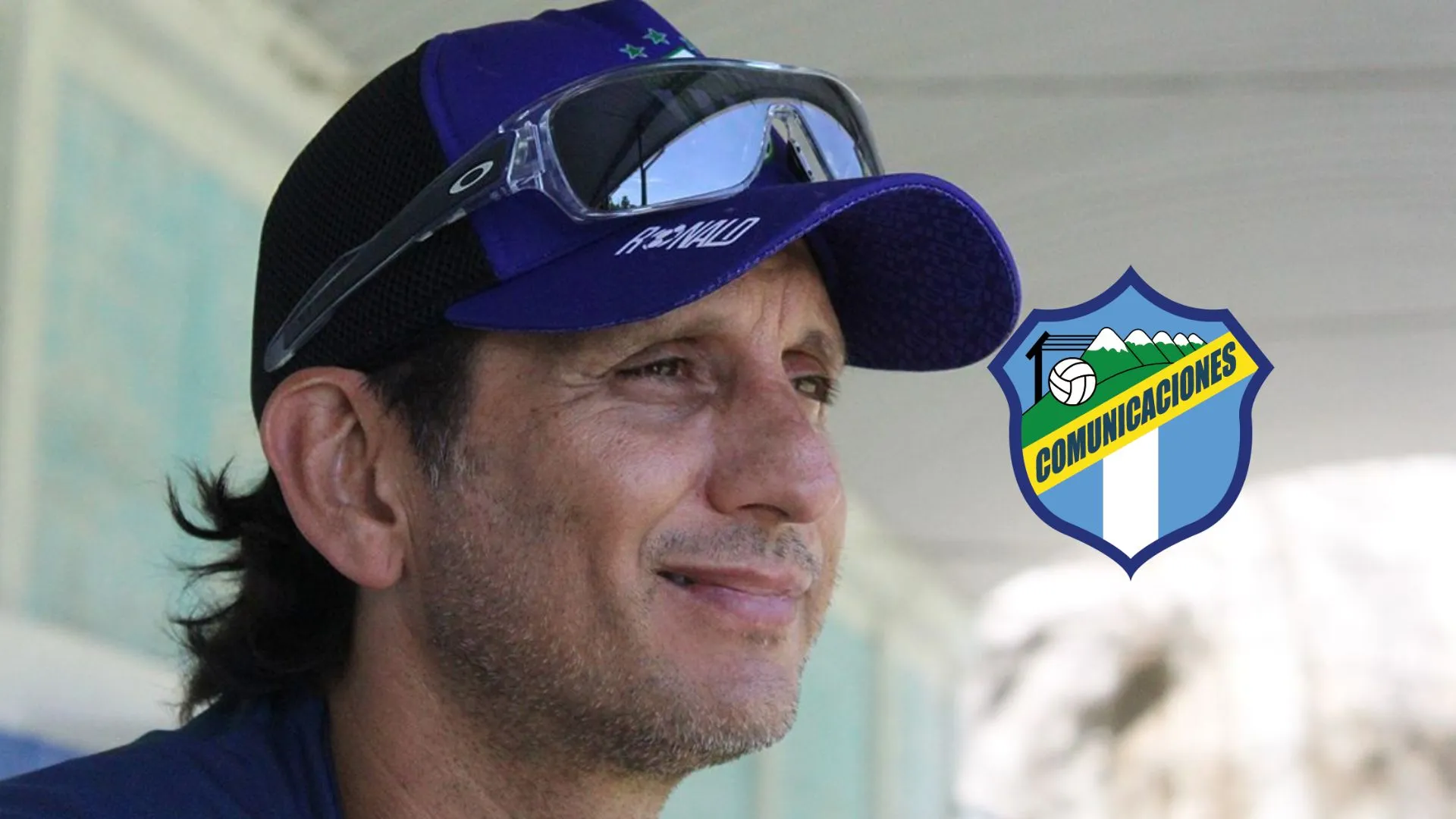 Mal trago en Comunicaciones: el problema que atraviesa el equipo de Ronald González