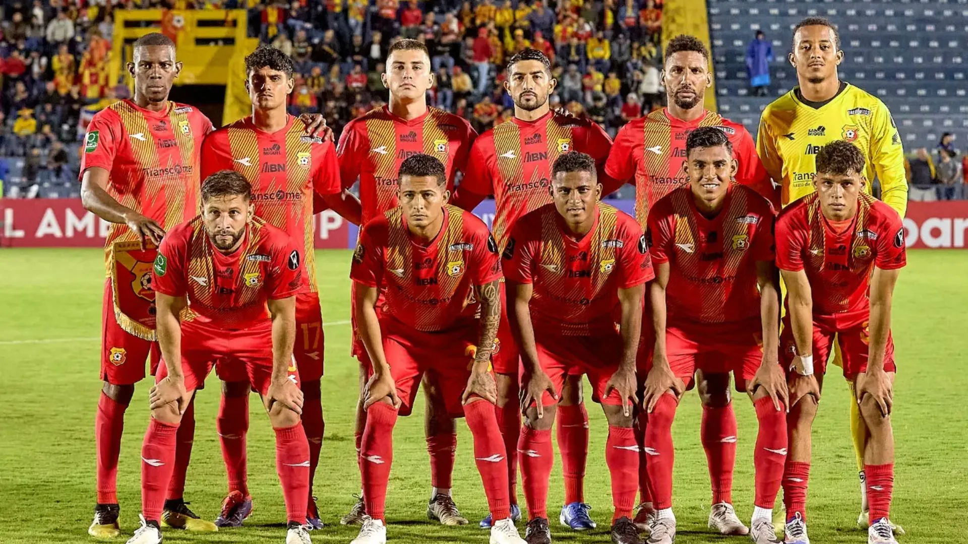 Herediano sigue buscando un nuevo entrenador.
