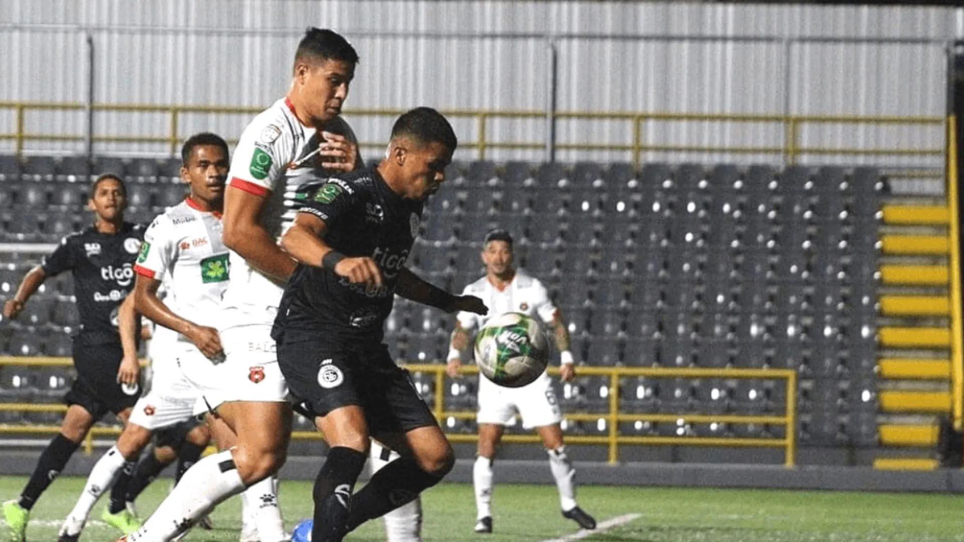 Sporting donará la taquilla de juego ante Alajuelense