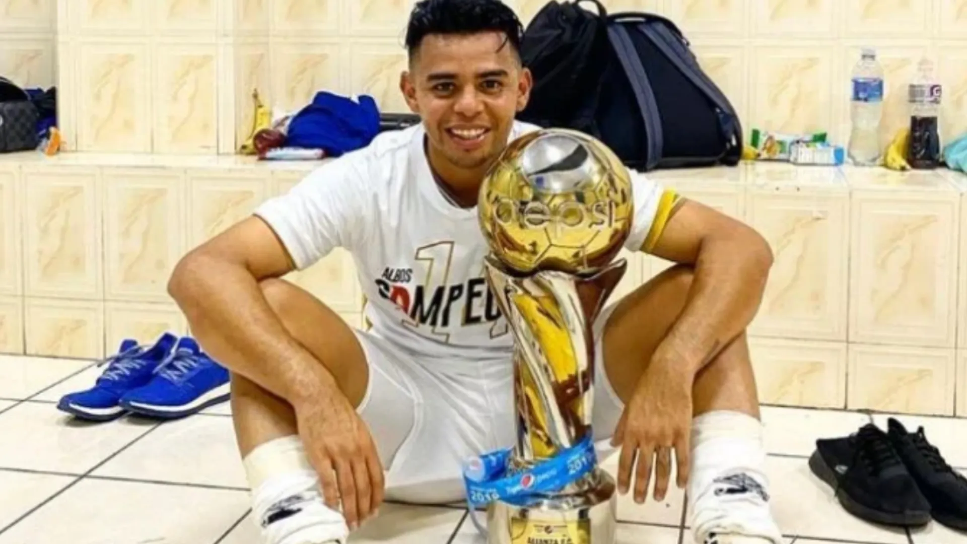 Alexander Larín tiene una oferta para jugar en el exterior