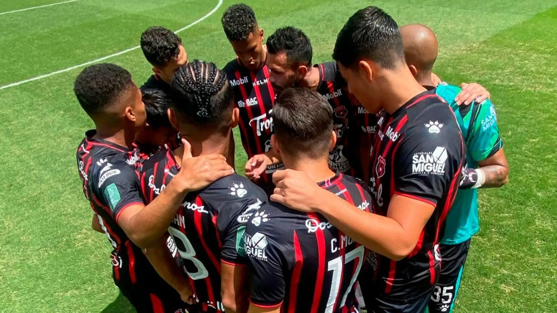 Alajuelense blindó una de sus jóvenes figuras hasta 2024