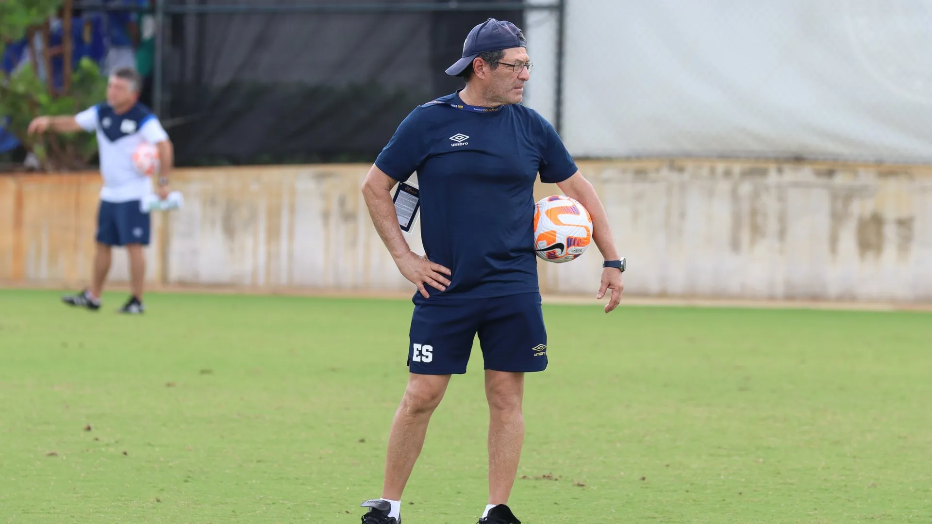 Las duras declaraciones de Hugo Pérez para sus jugadores tras perder ante Martinica