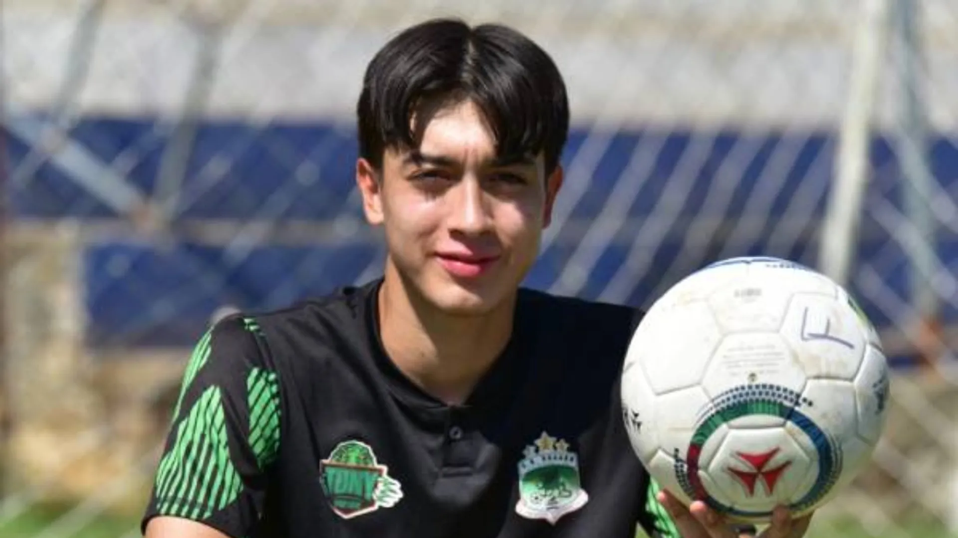 Marlon Romero: es noruego, tiene 19 años y su sueño es jugar en la Selección de El Salvador