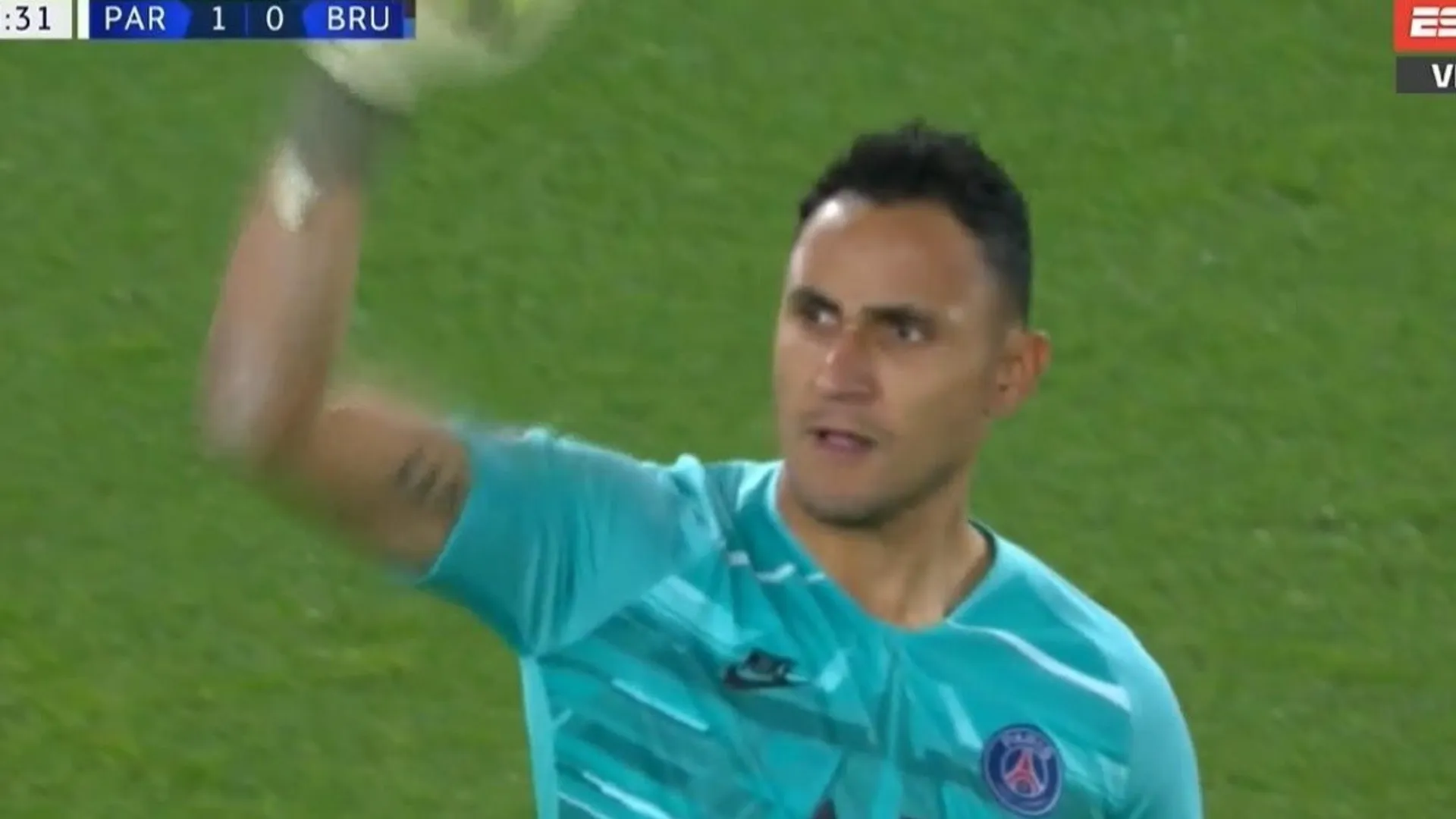Con penal atajado, Keylor selló noche redonda en Champions y da el triunfo a PSG