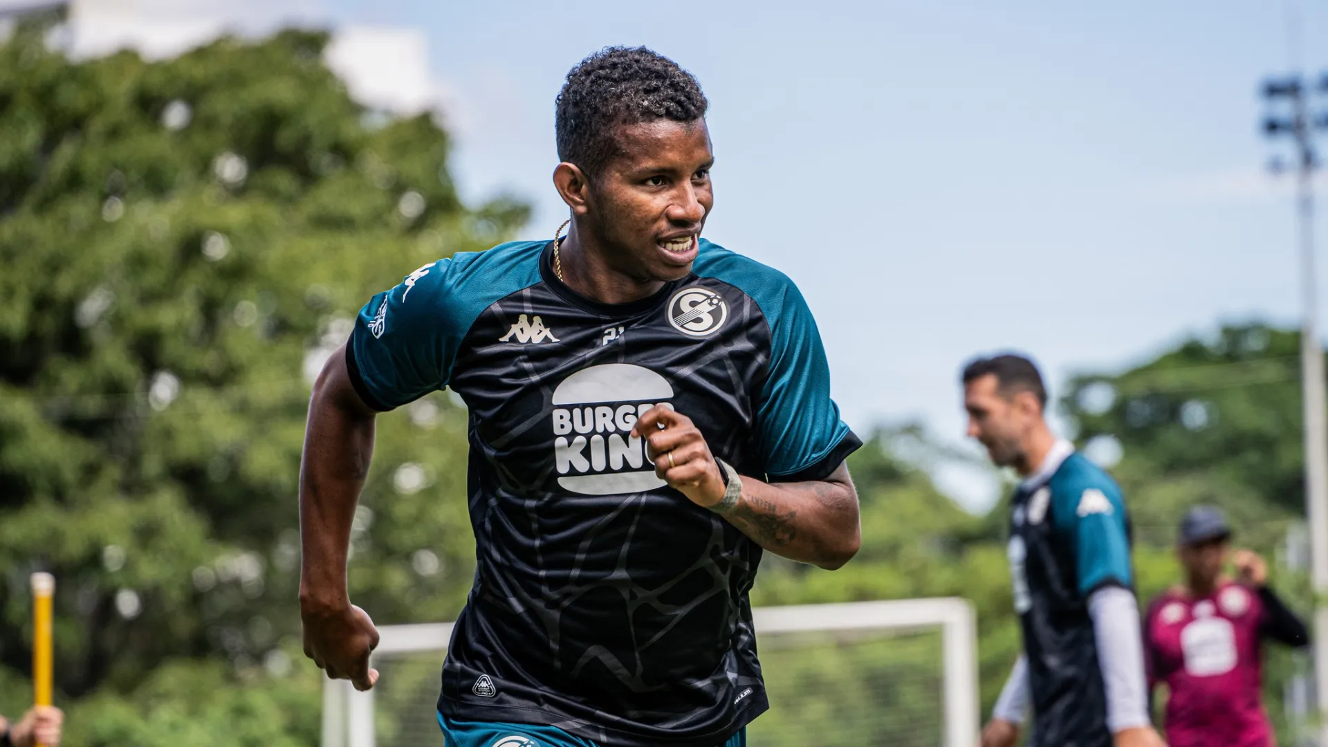 “No queda más”: Fidel Escobar conmueve a Saprissa con una despedida impensada tras el fracaso en la Copa Centroamericana