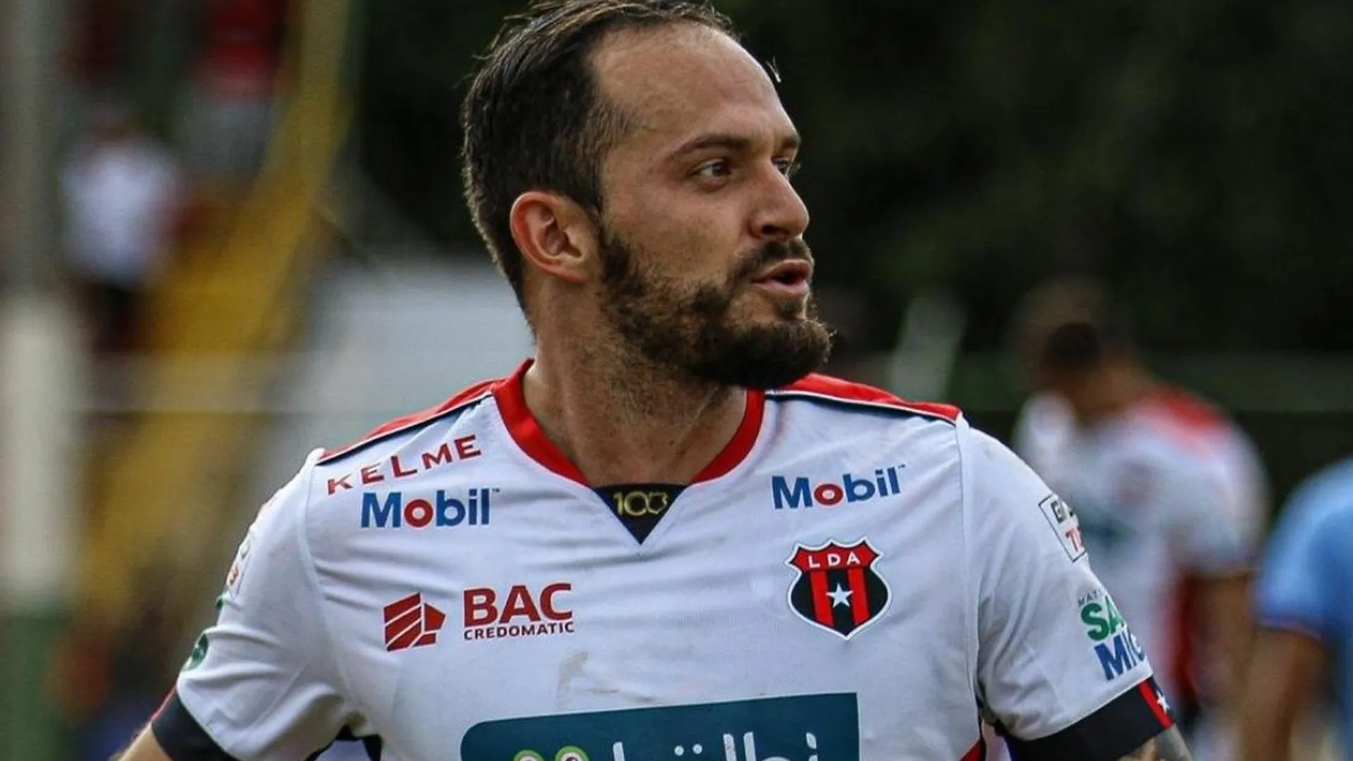 ¡Atención! Este sería el nuevo equipo de Marco Ureña