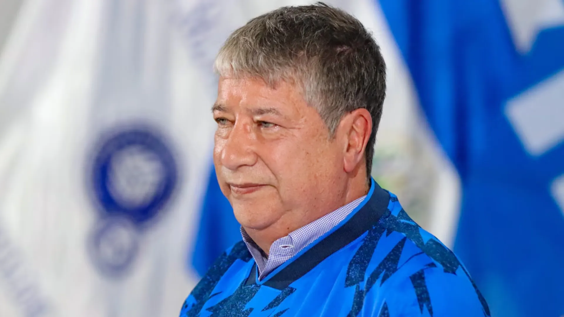 "Nunca me llamaron": legionario de El Salvador instala la polémica y le manda un mensaje al Bolillo Gómez