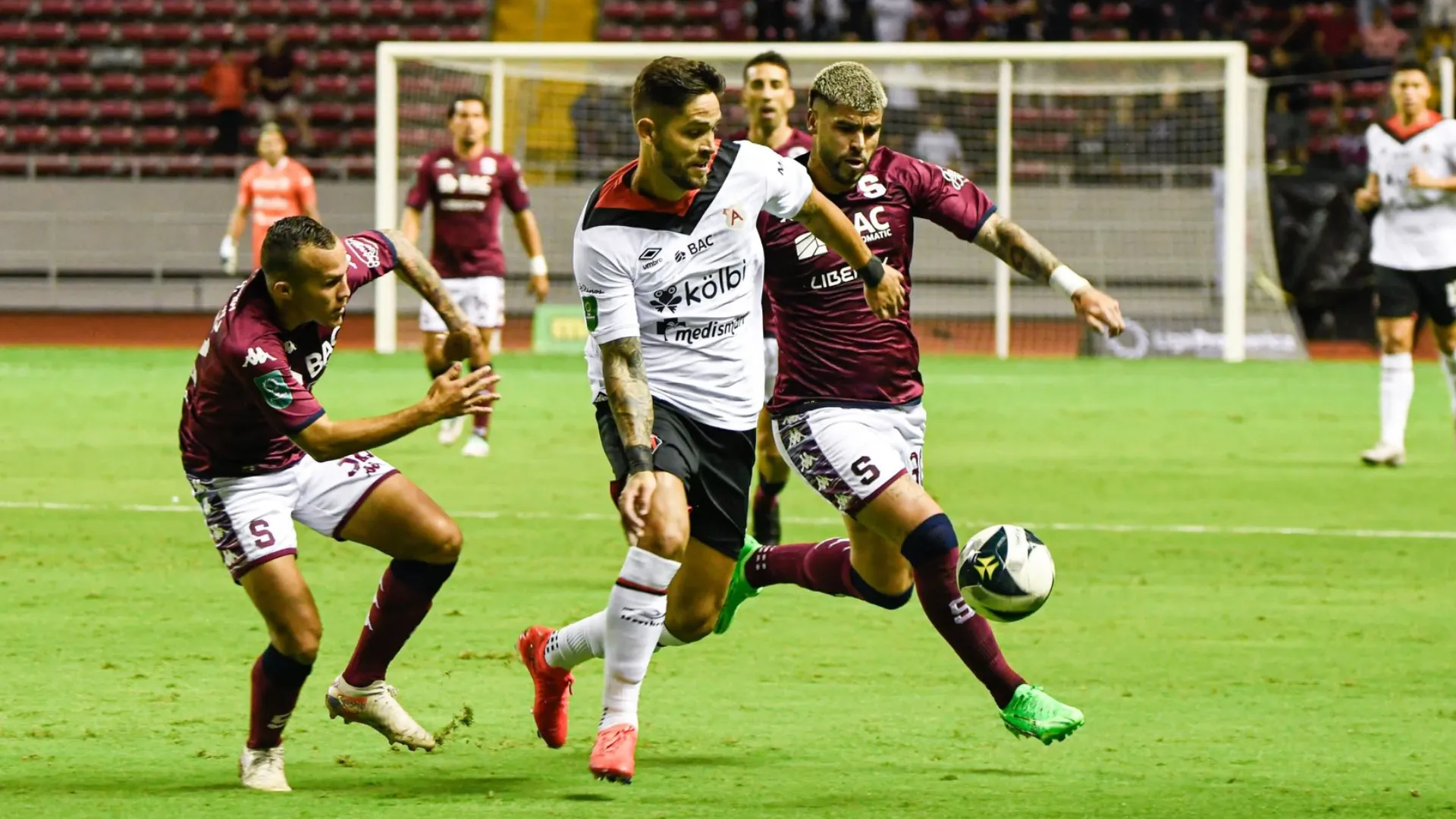 Alajuelense vs. Saprissa: hora y canal del partido de hoy, 1 de setiembre, por la Liga Promérica de Costa Rica UNAFUT 2024