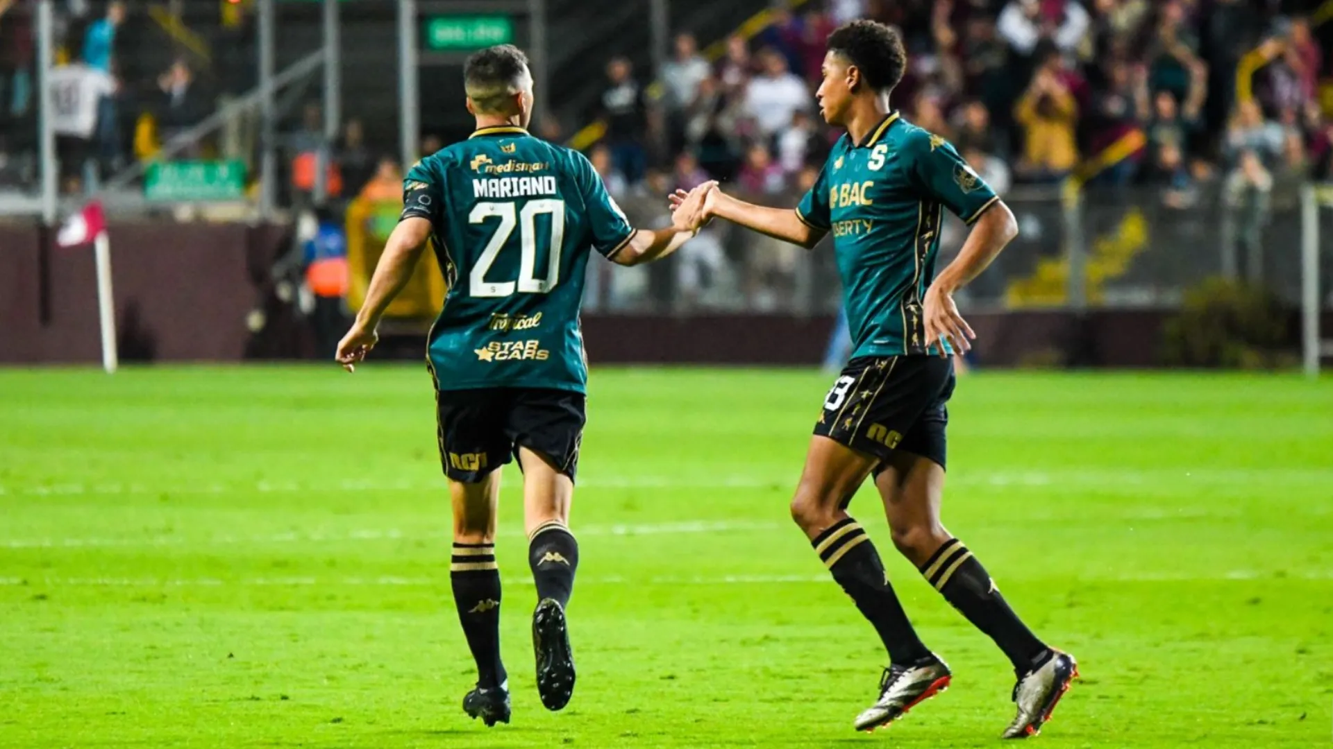 Saprissa vuelve a ser perjudicado.