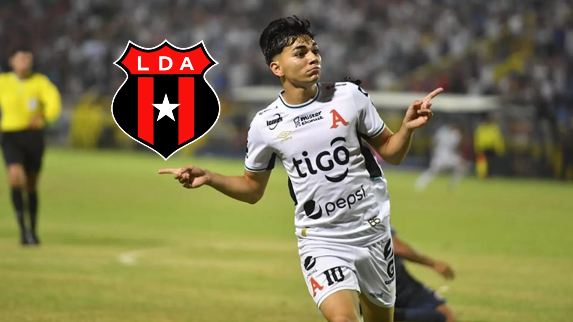 Provocó a Alajuelense: Leo Menjívar necesitó solo 6 palabras para calentar el partido decisivo con Alianza