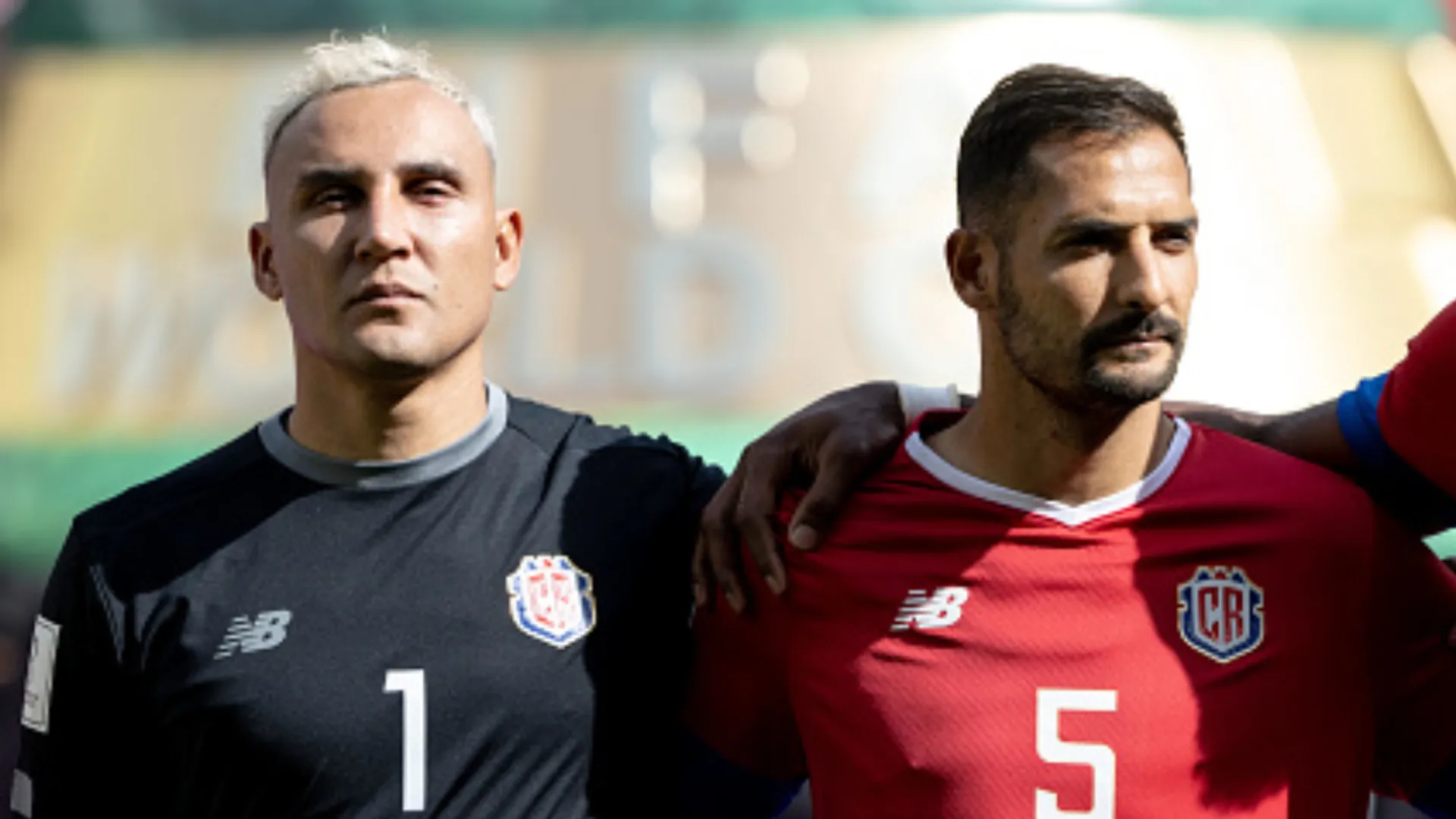 La reacción de Keylor Navas al ver a Celso Borges entre los 100 volantes del mundo