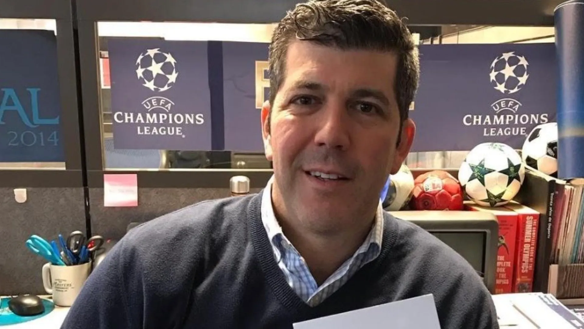 Fernando Palomo cumplió su promesa y lució camiseta de Alianza en Madrid
