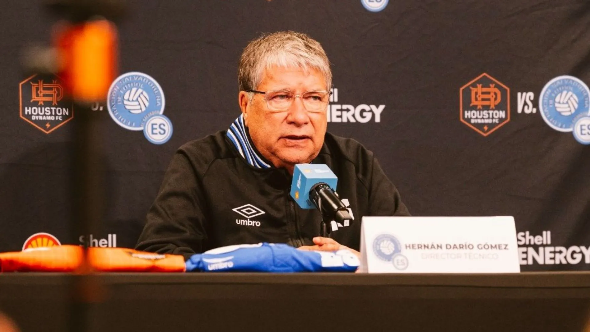 Selección El Salvador-Bolillo Gómez