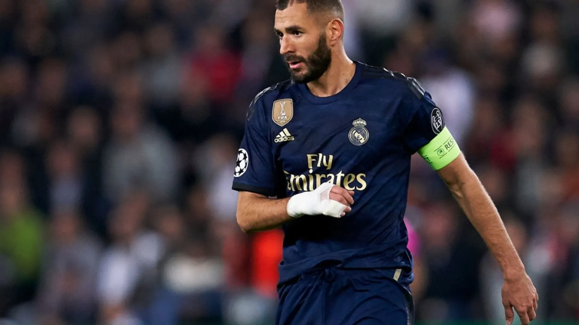 Juez de línea estuvo atento al gol de Benzema y Keylor mantuvo el cero en su arco