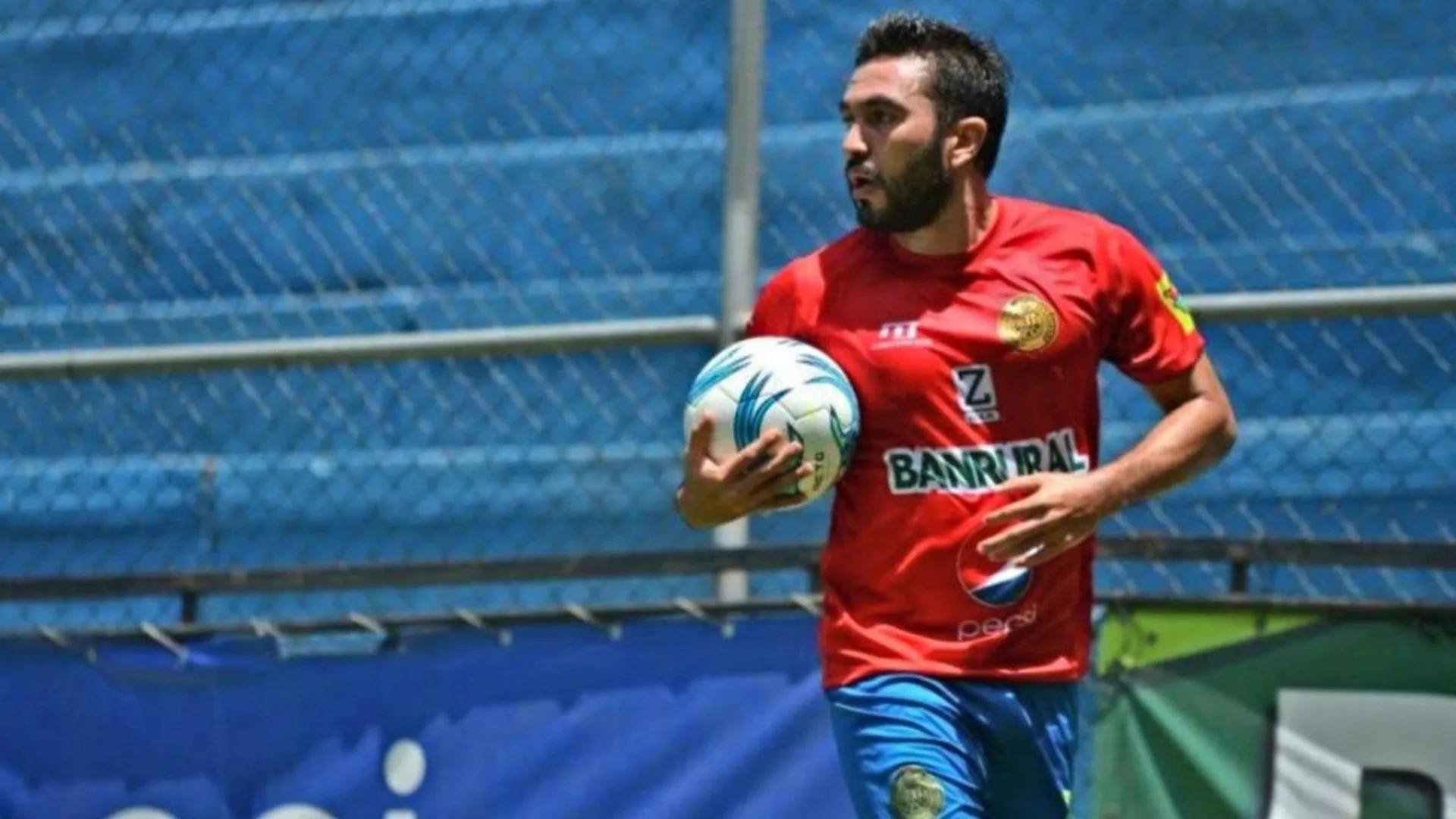 El mexicano Carlos Kamiani podría estar cerca de jugar con la Selección de Guatemala