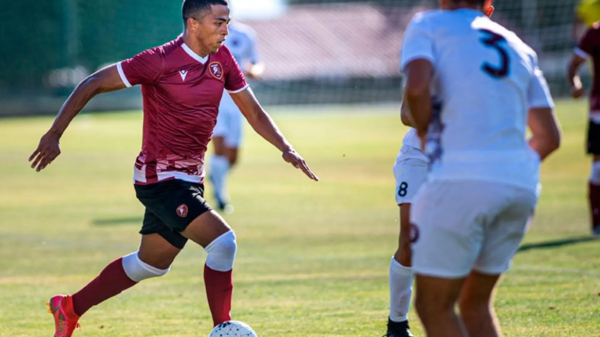 Rigoberto Rivas anota con Reggina