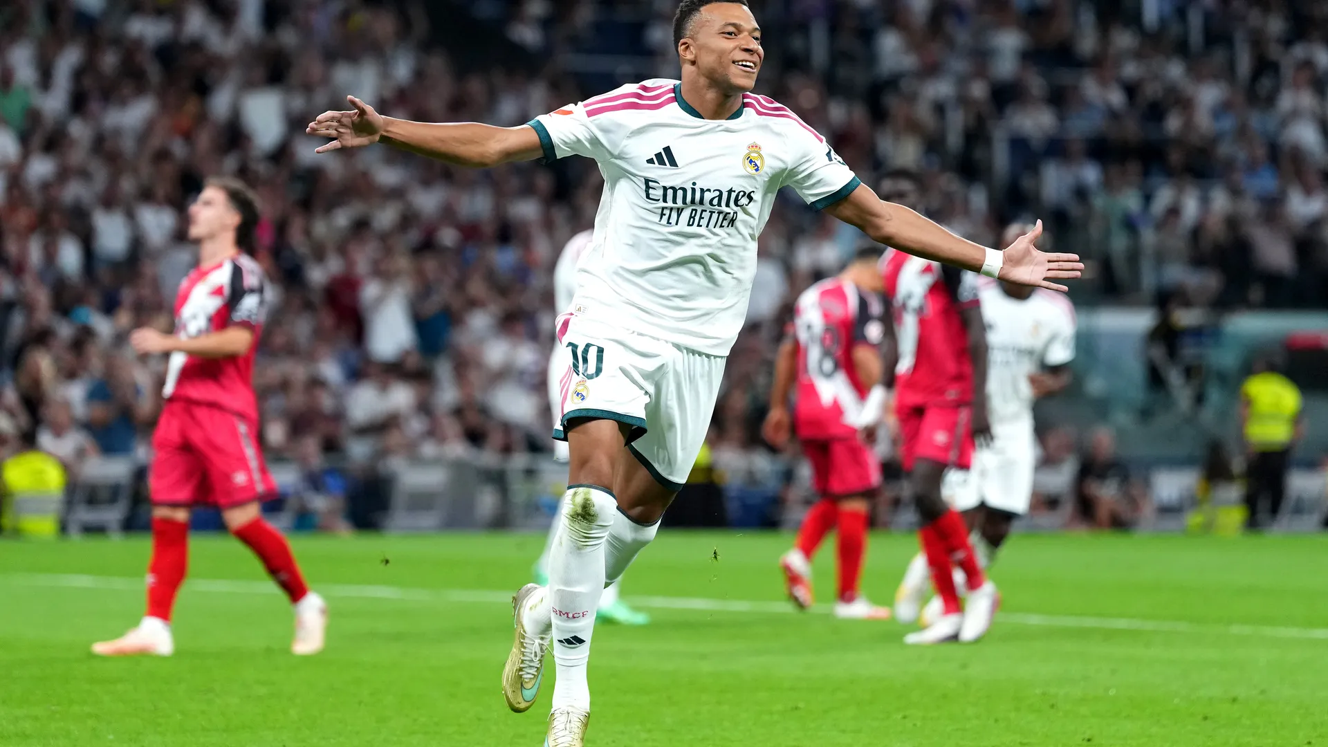 Real Madrid 4-1 Rayo Vallecano: doblete de Mbappé y resumen de una victoria con reacción visitante