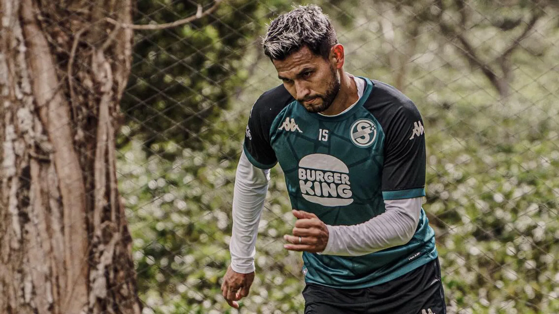 Deyver Vega tiene nuevo equipo en Costa Rica.