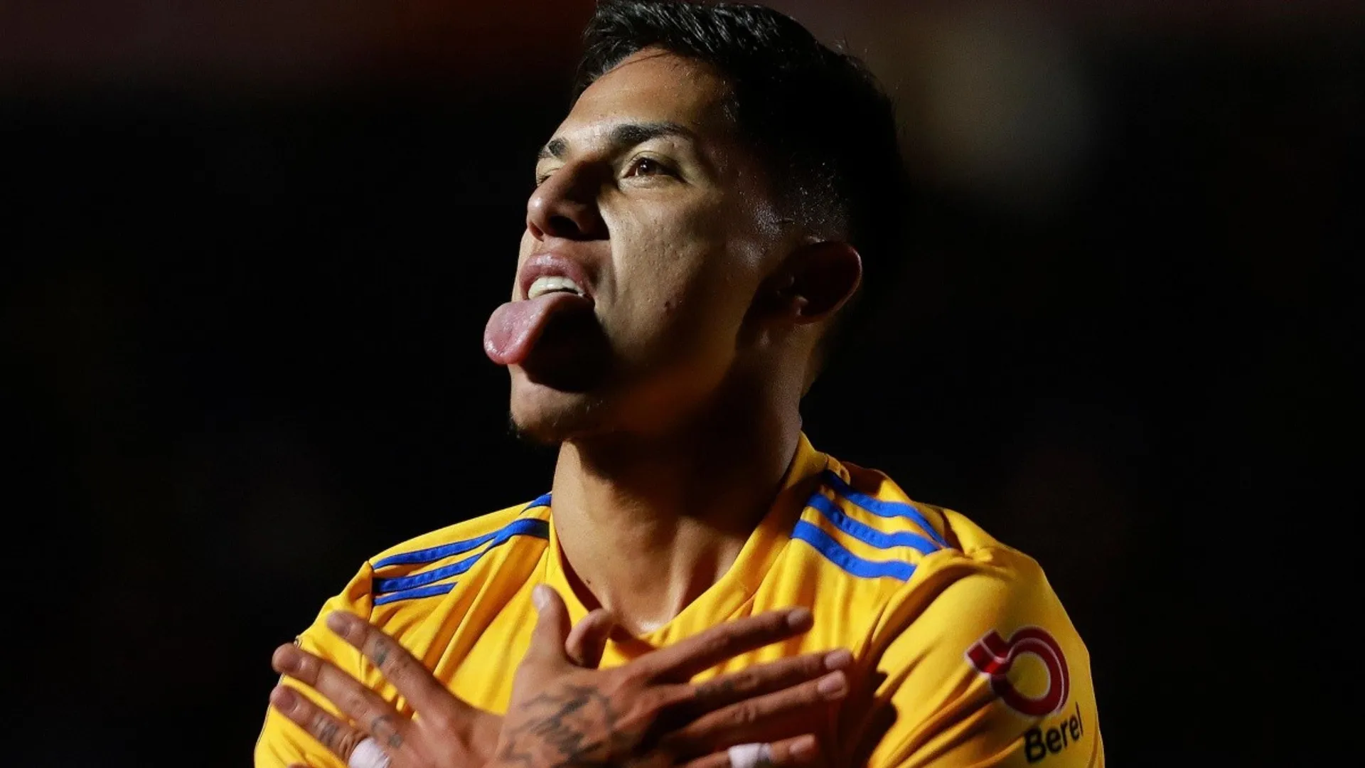 ¡Repudiable! Carlos Salcedo llamó "muerto de hambre" a un jugador de Alianza