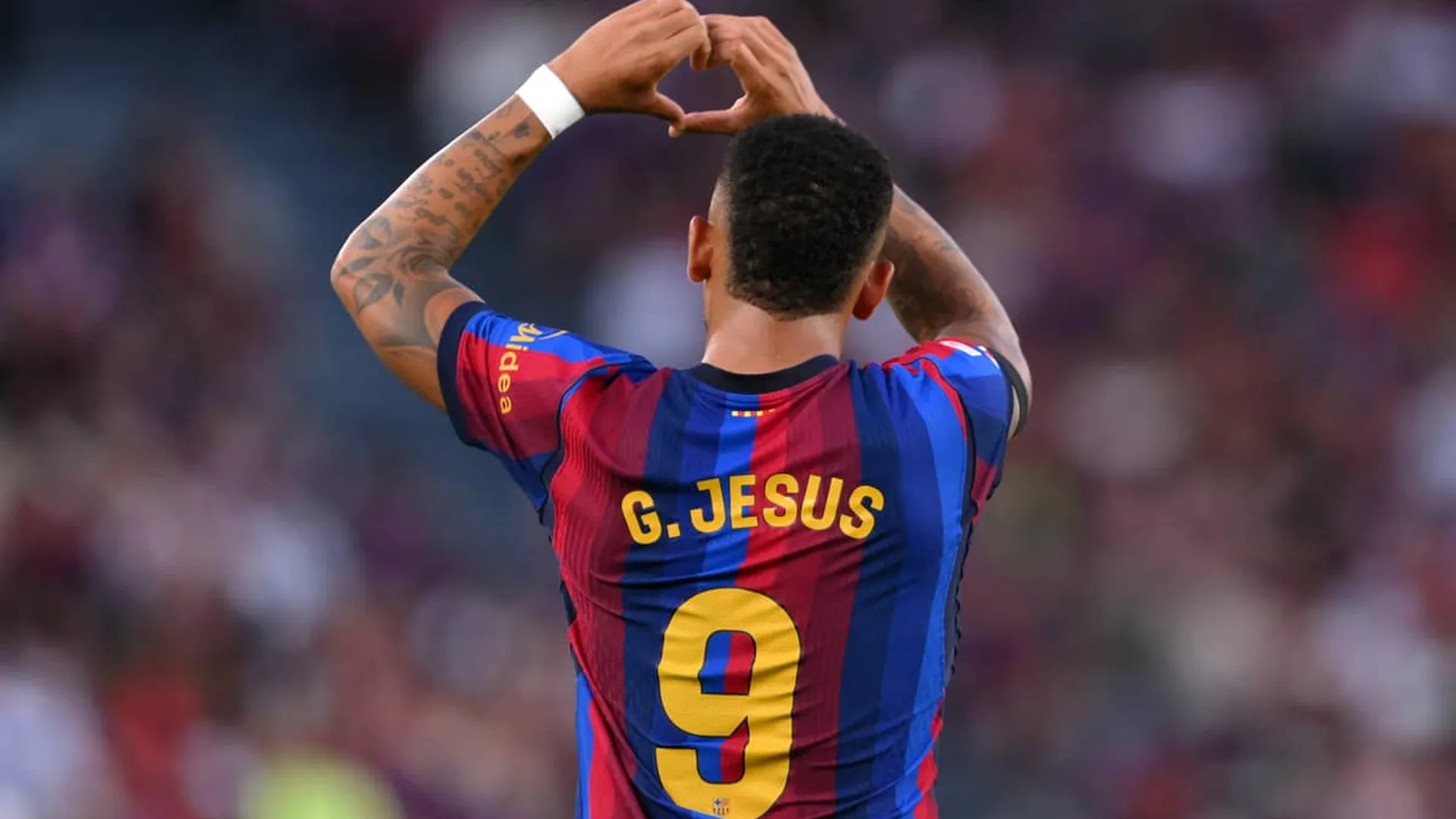 Gabriel Jesus marca en su primera titularidad con Barcelona y Trivela compara su actuación con la de Raphinha