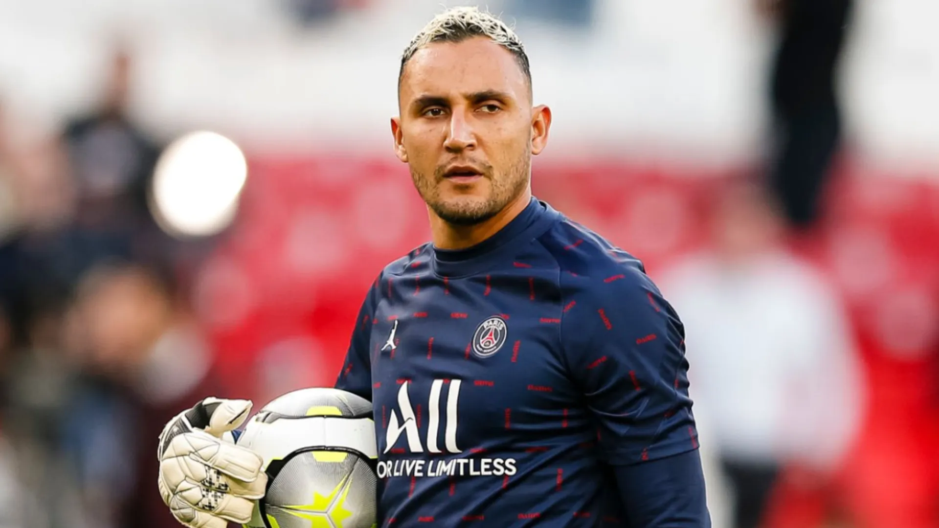 Napoli habría presentado estas ofertas para llevarse a Keylor Navas