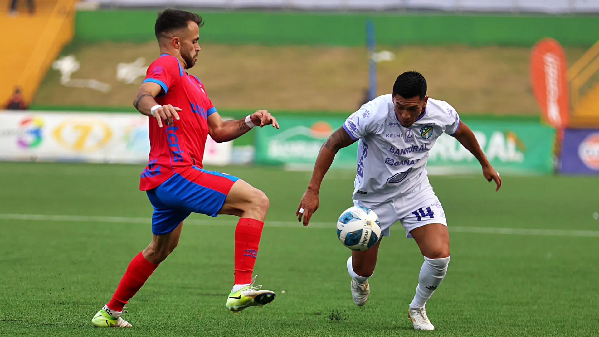 Municipal vs Comunicaciones: a qué hora y cómo ver hoy en TV el Clásico 334 en USA
