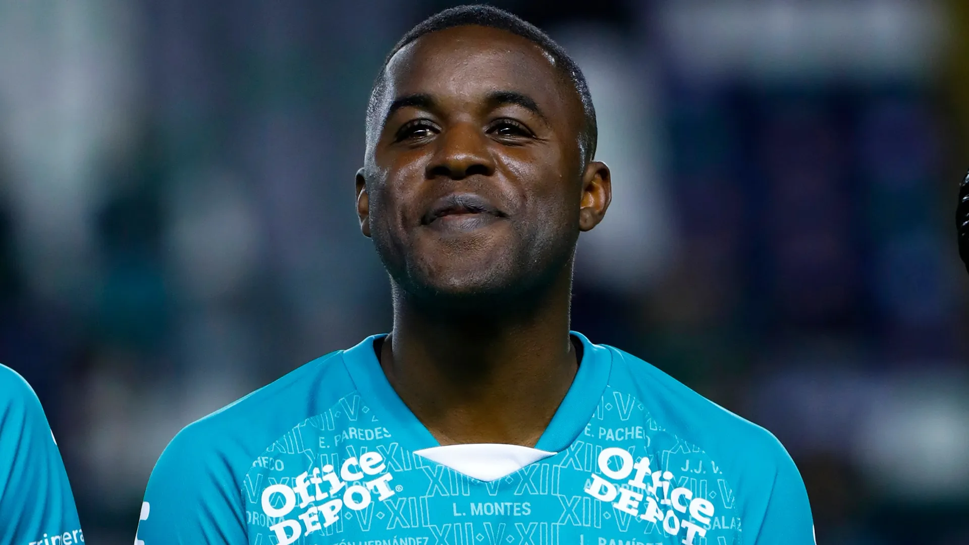 Ni Saprissa, ni Alajuelense: el salario que cobra Joel Campbell en León y nadie puede alcanzar
