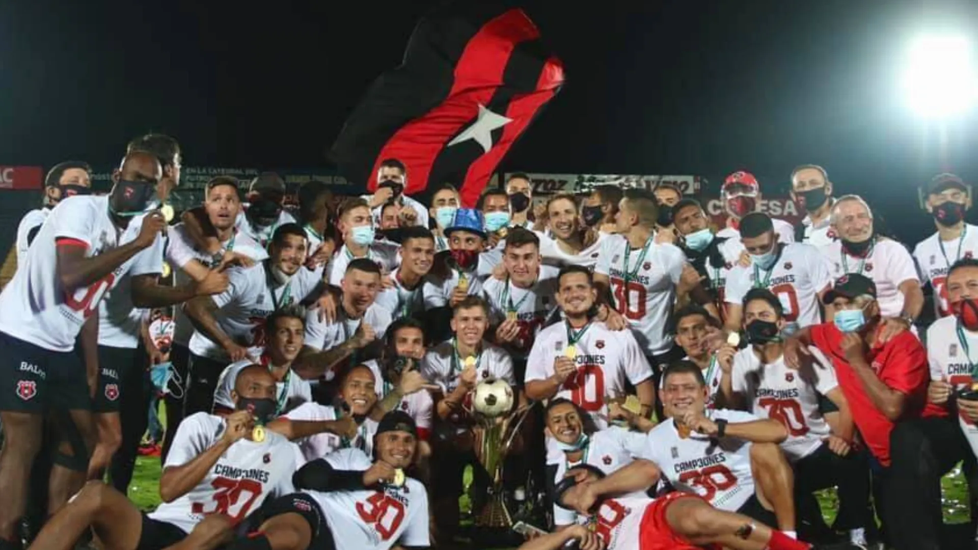 Jugó en Alajuelense, una enfermedad lo sacó de las canchas y ahora lucha para volver: "Se logró diagnosticar"
